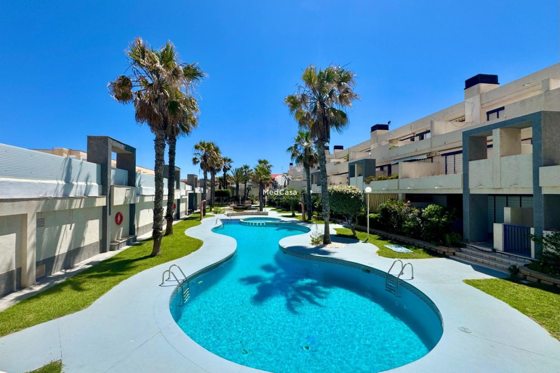 Resale - Apartment -
Torrevieja - La Mata