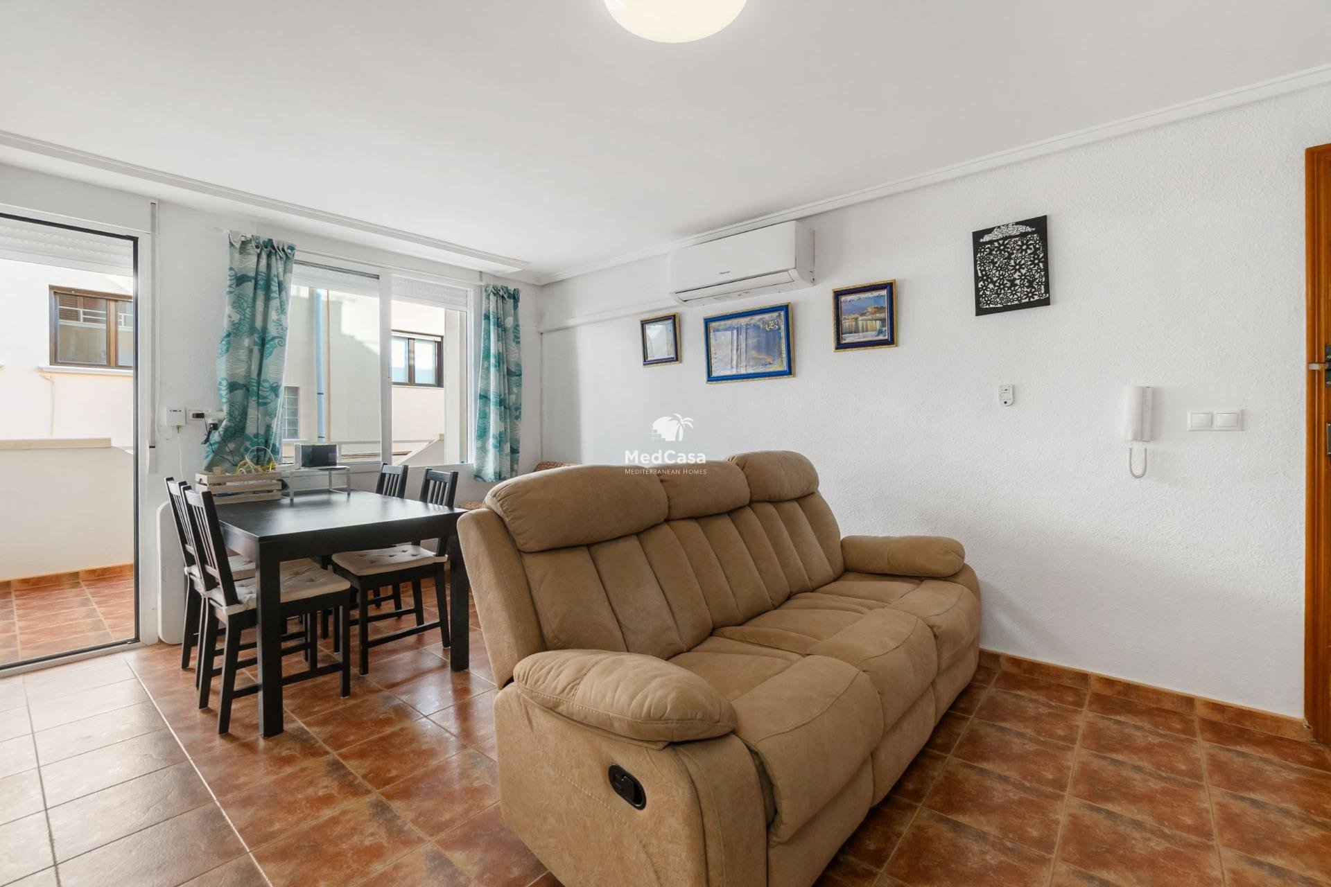 Resale - Apartment -
Torrevieja - La Mata