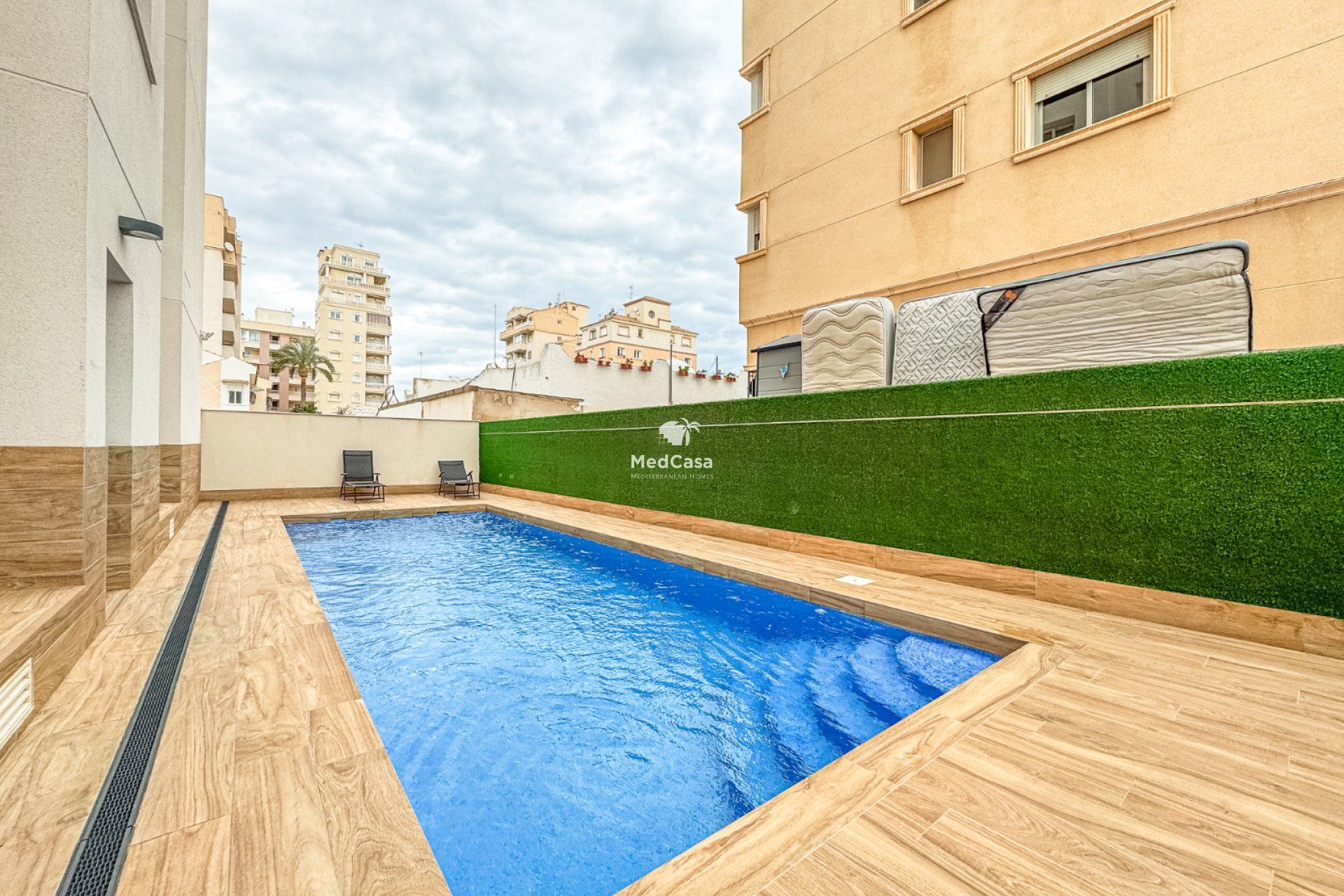 Resale - Apartment -
Torrevieja - Nueva Torrevieja