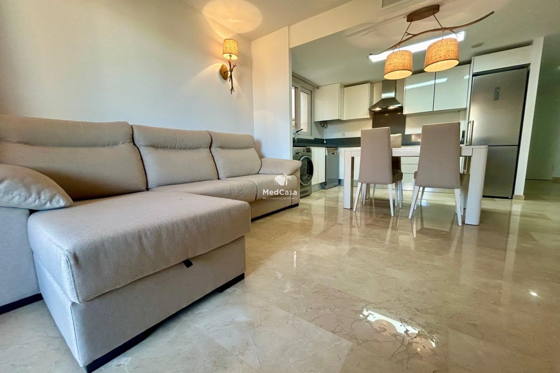 Resale - Apartment -
Torrevieja - Punta prima