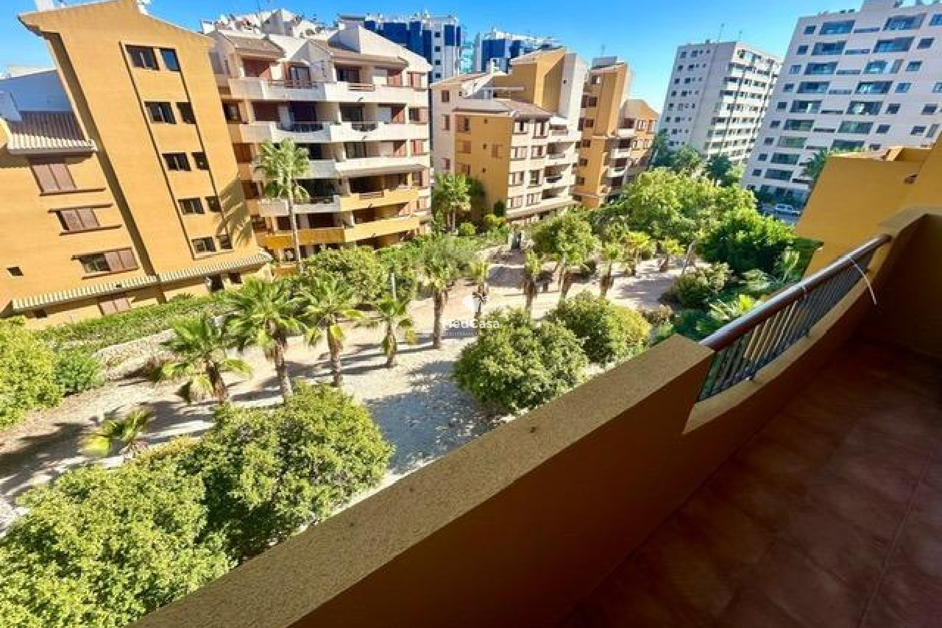 Resale - Apartment -
Torrevieja - Punta prima