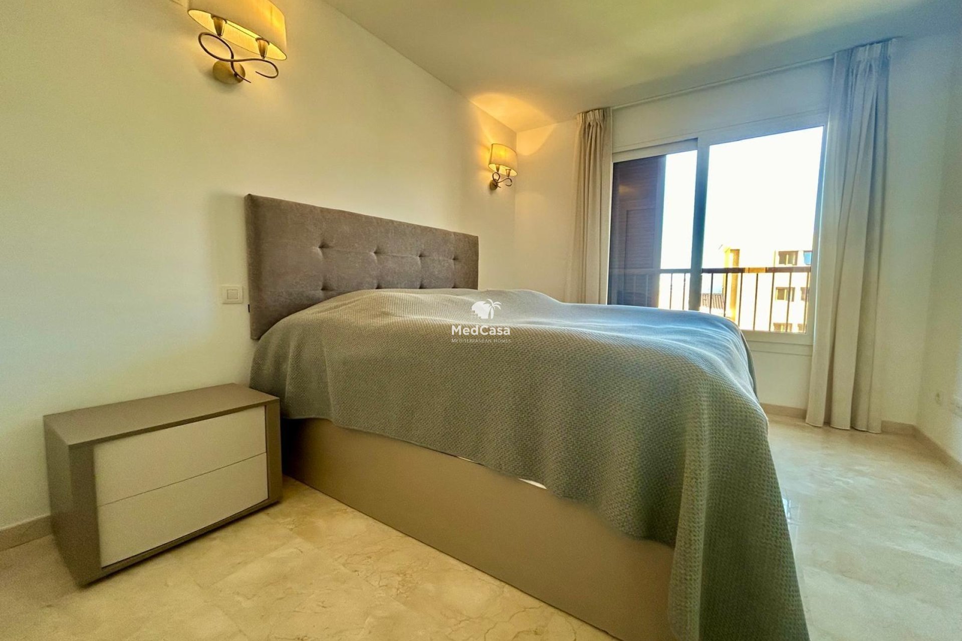 Resale - Apartment -
Torrevieja - Punta prima