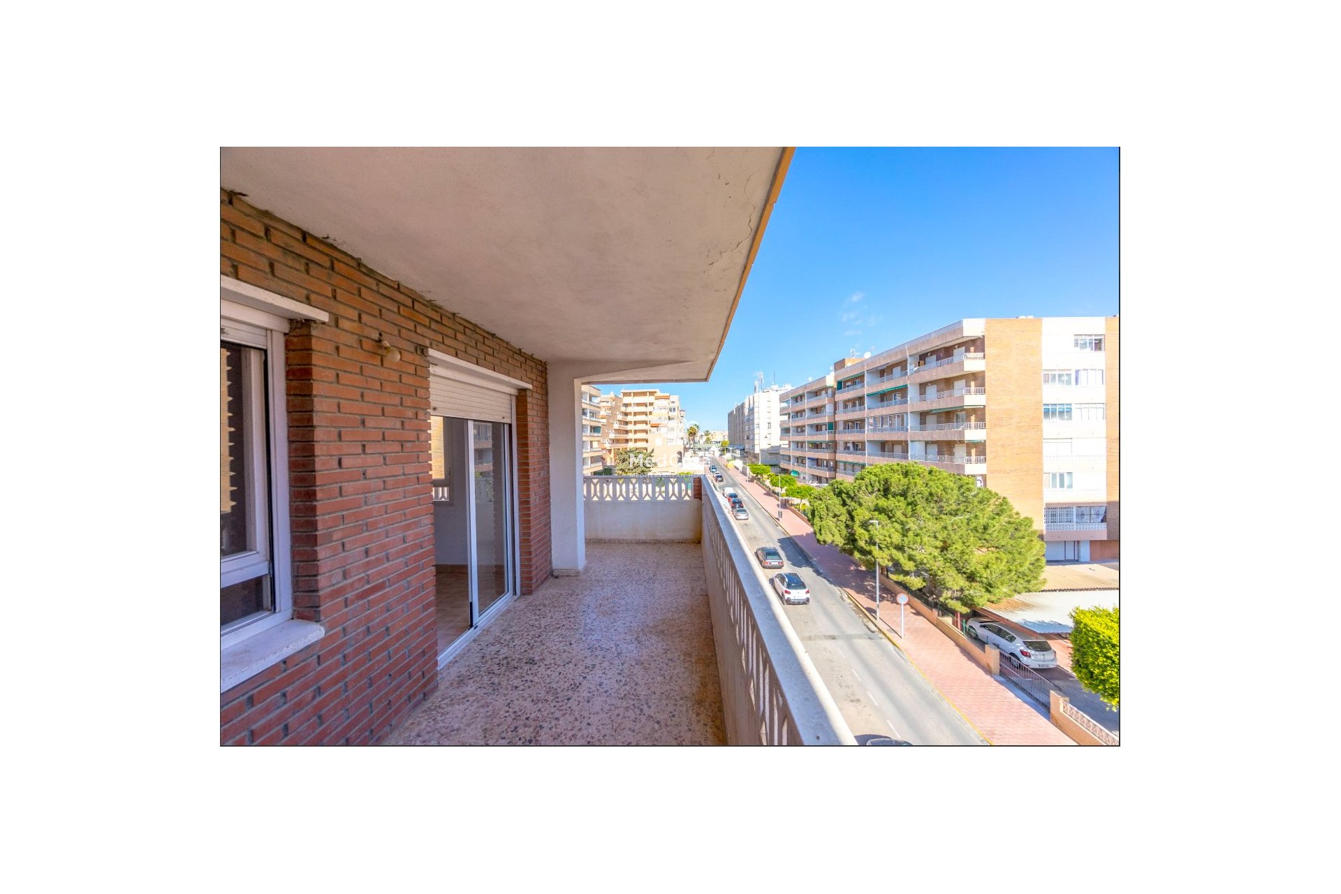 Resale - Apartment -
Torrevieja - Punta prima