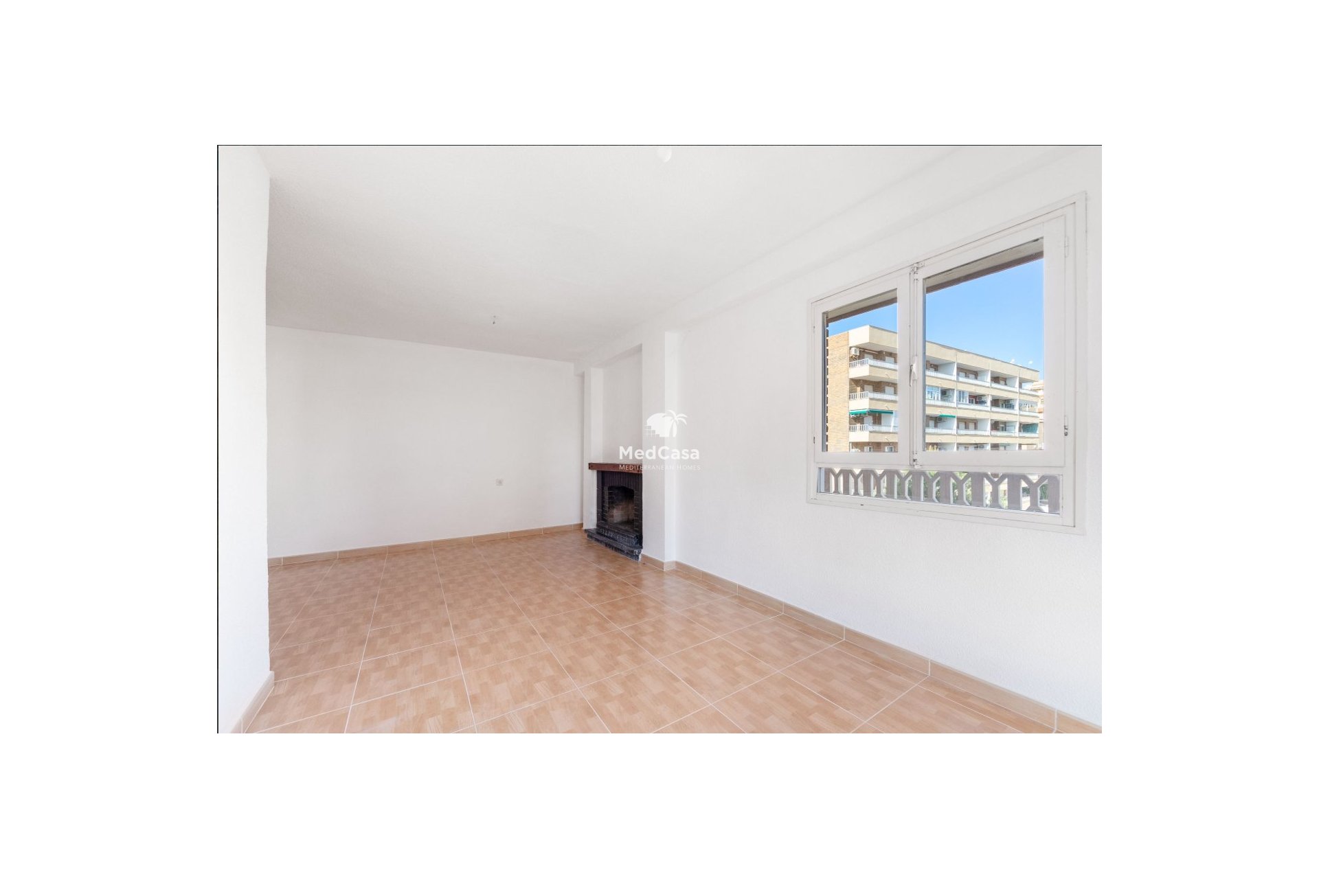 Resale - Apartment -
Torrevieja - Punta prima