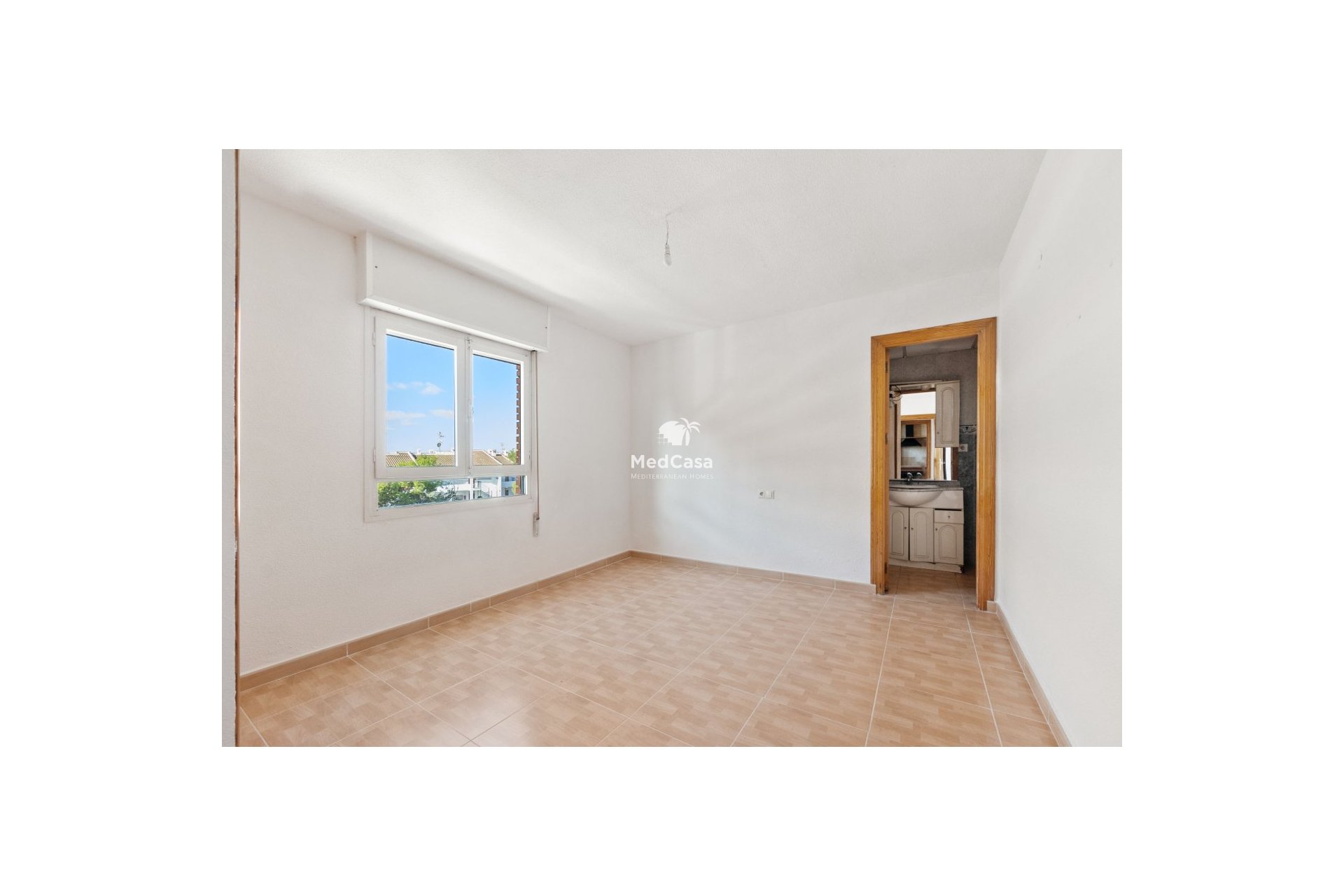 Resale - Apartment -
Torrevieja - Punta prima