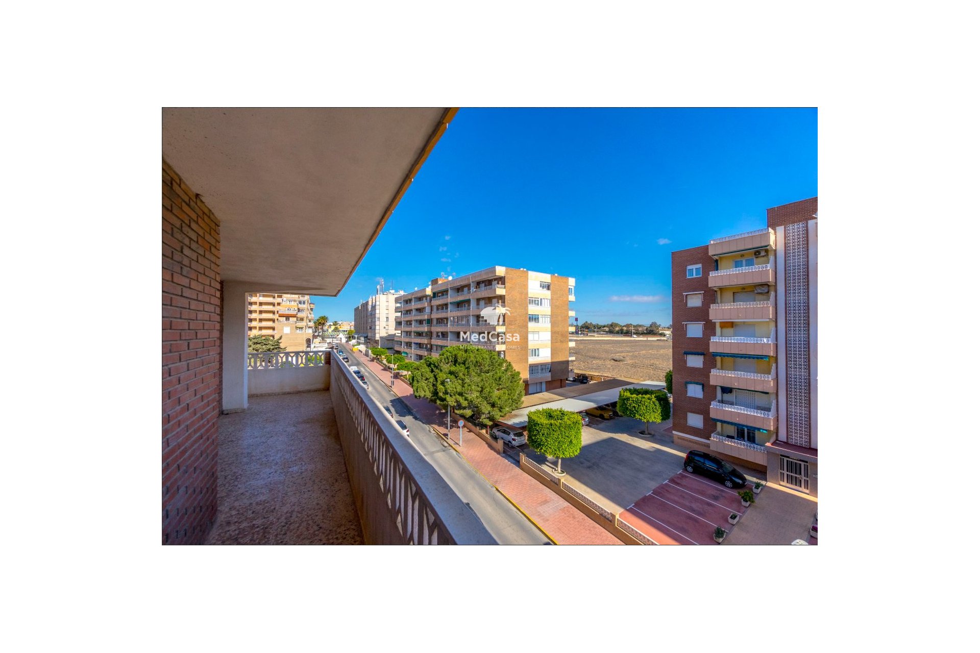 Resale - Apartment -
Torrevieja - Punta prima