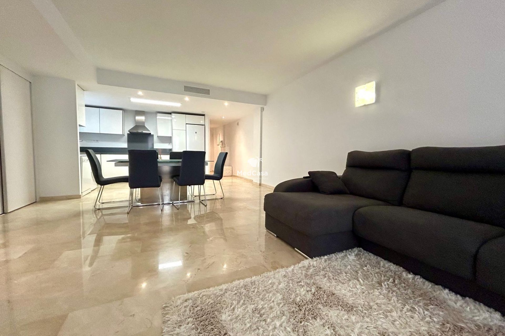 Resale - Apartment -
Torrevieja - Punta prima