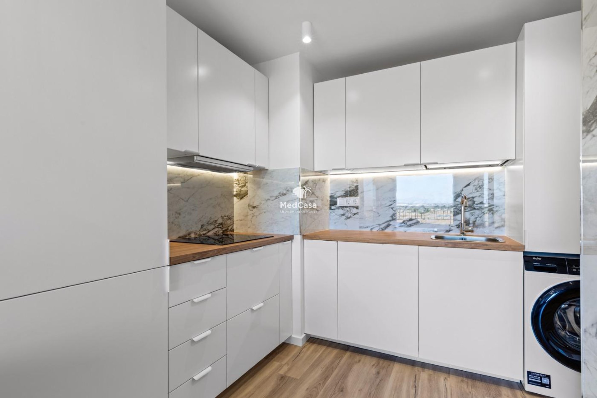 Resale - Apartment -
Torrevieja - Punta prima