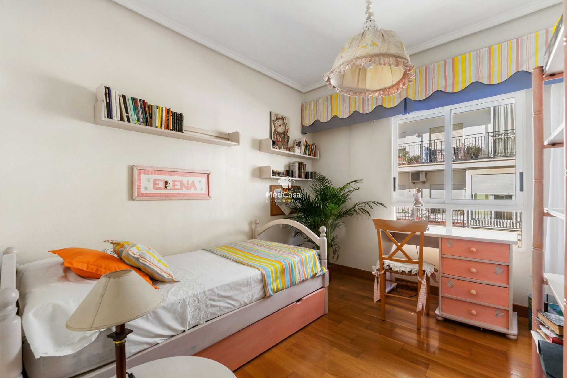 Resale - Apartment -
Torrevieja