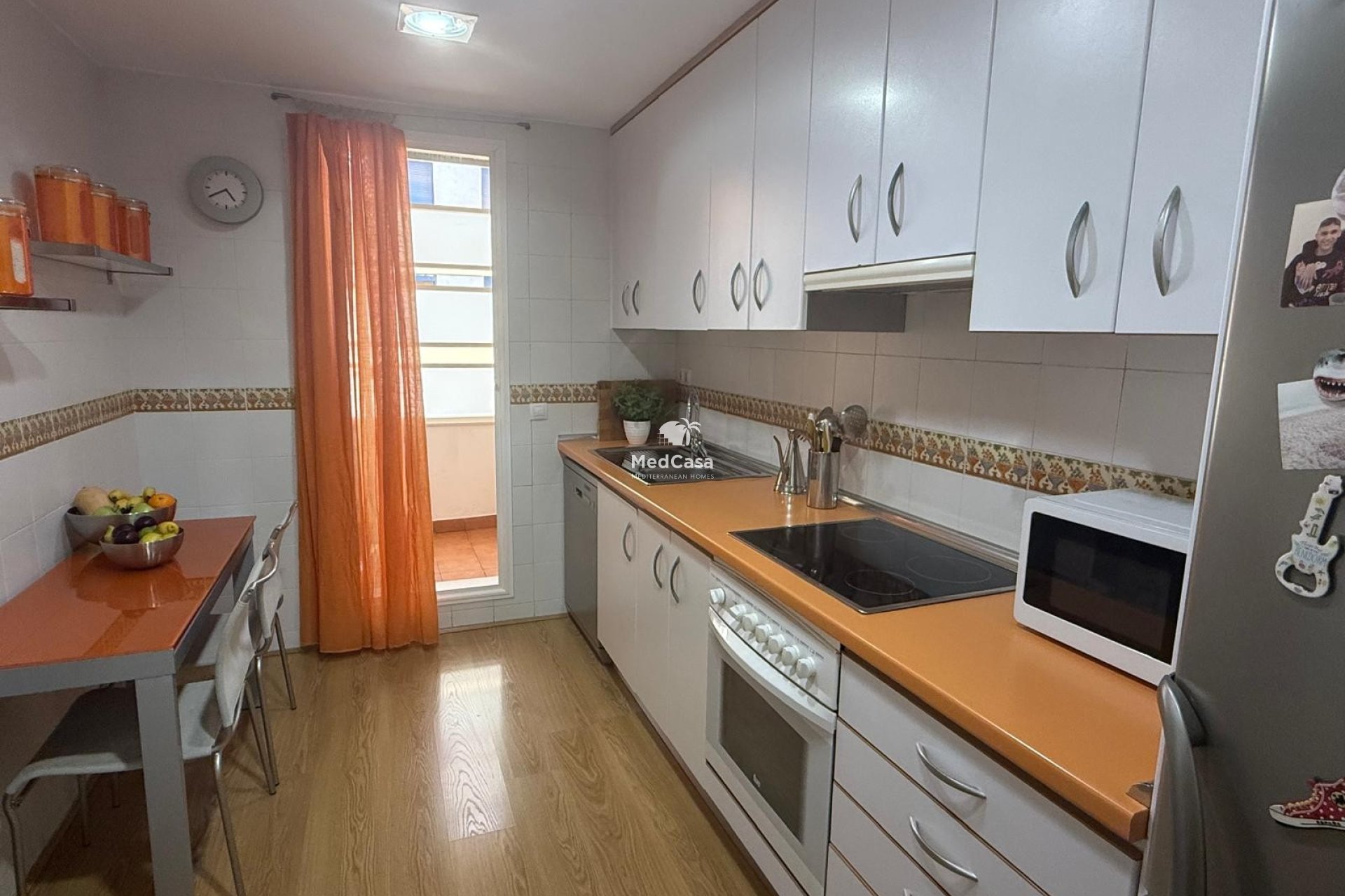 Resale - Apartment -
Villajoyosa