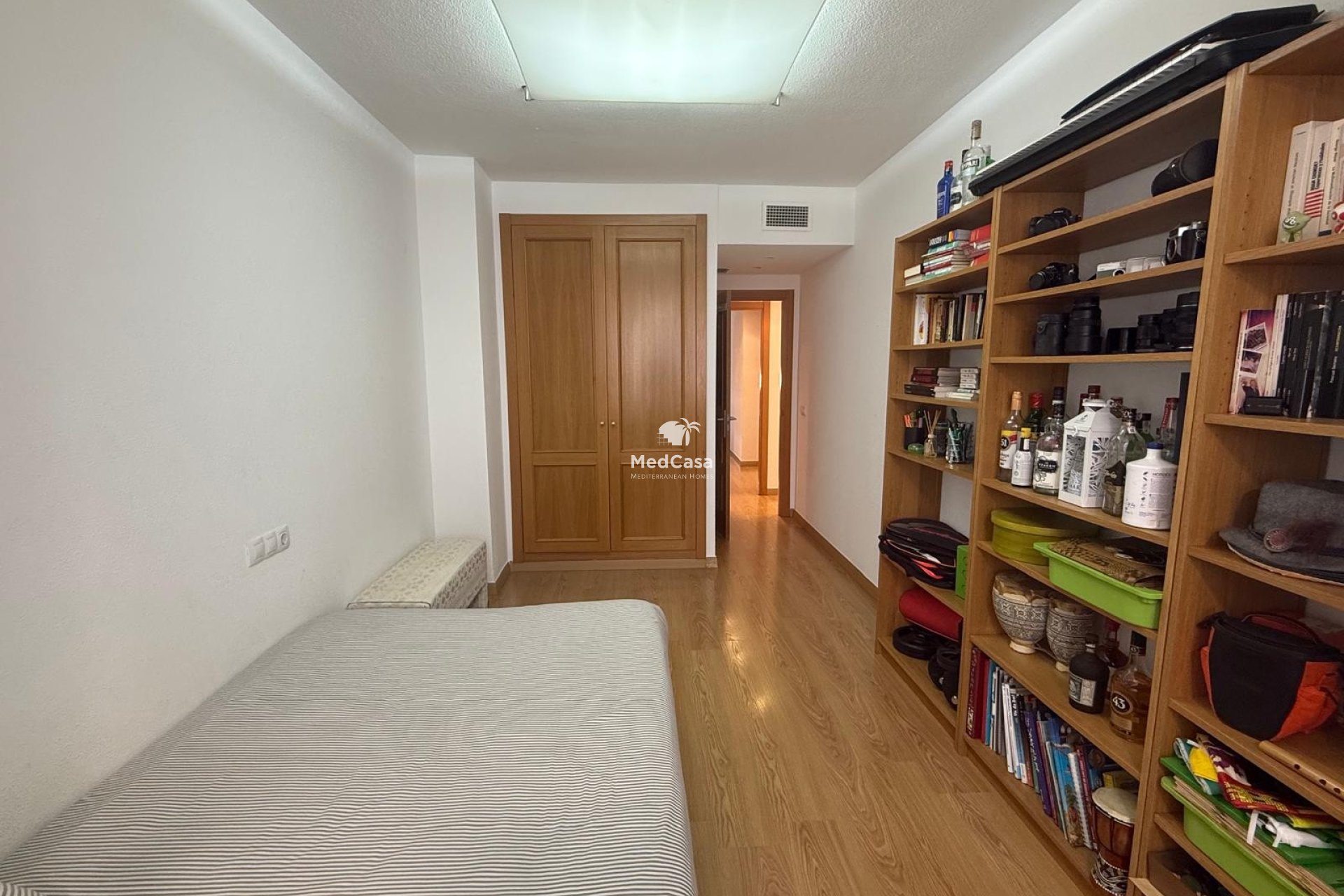 Resale - Apartment -
Villajoyosa