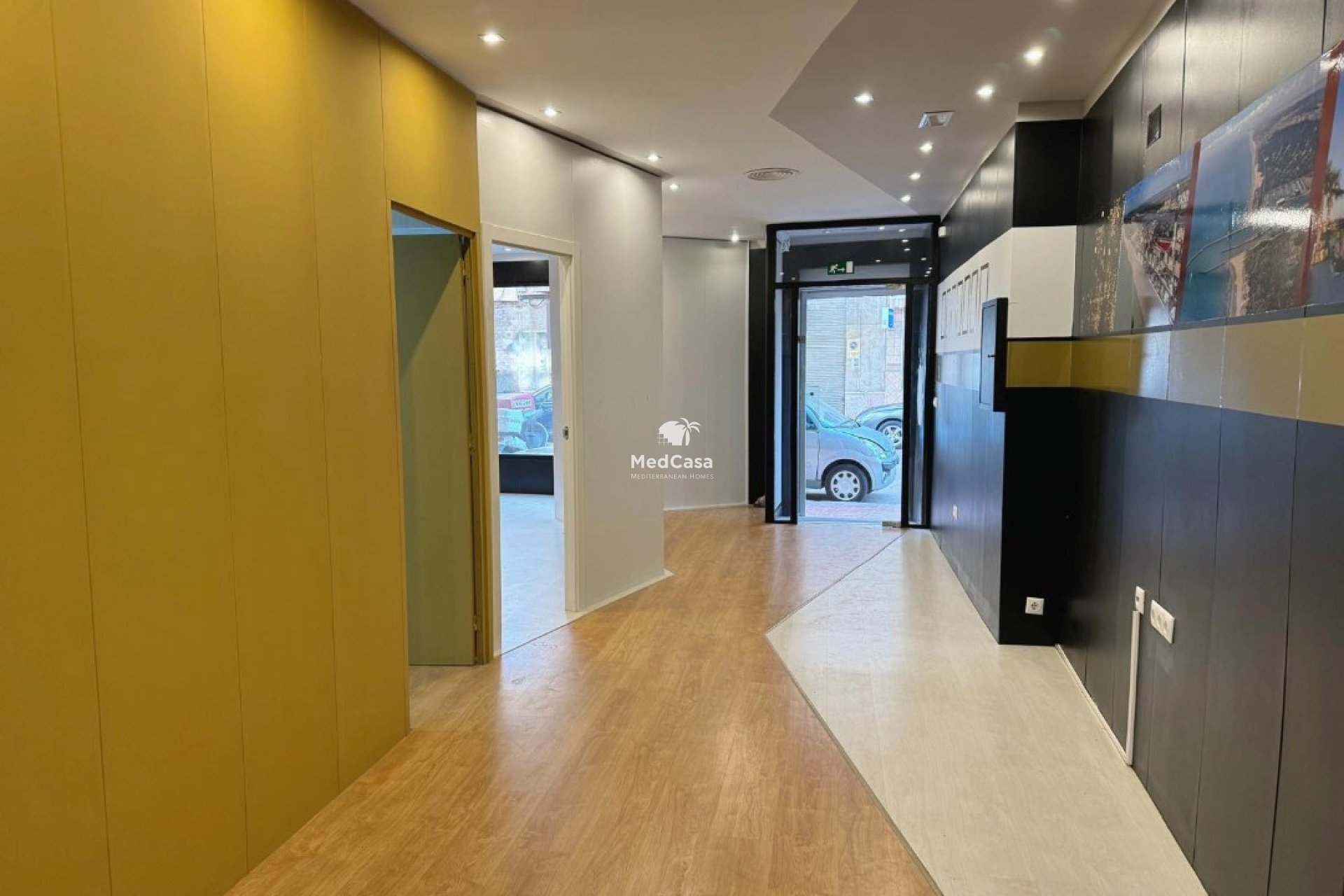Resale - Commercial -
Guardamar del Segura - Guardamar