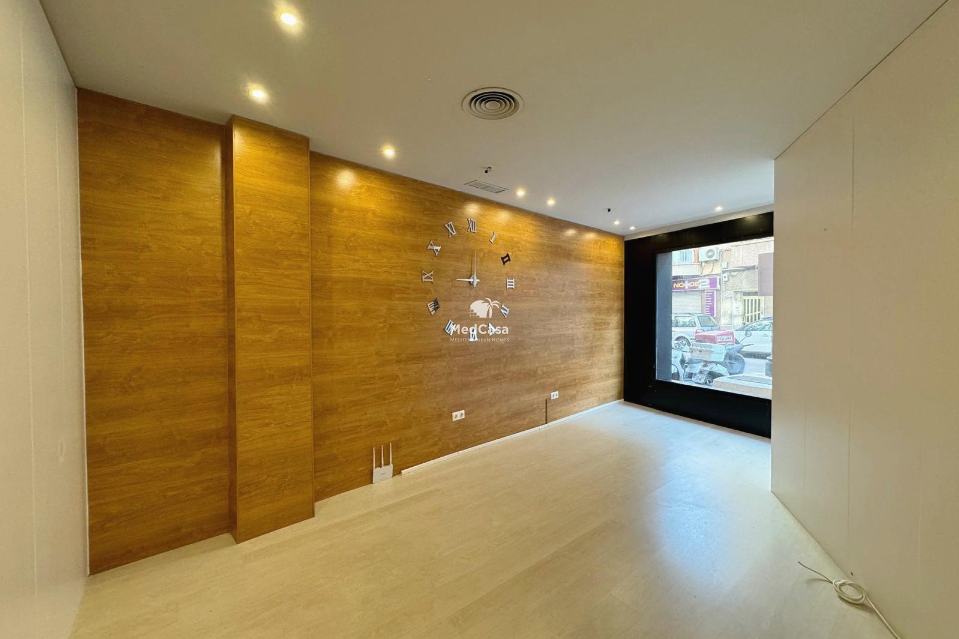 Resale - Commercial -
Guardamar del Segura - Guardamar