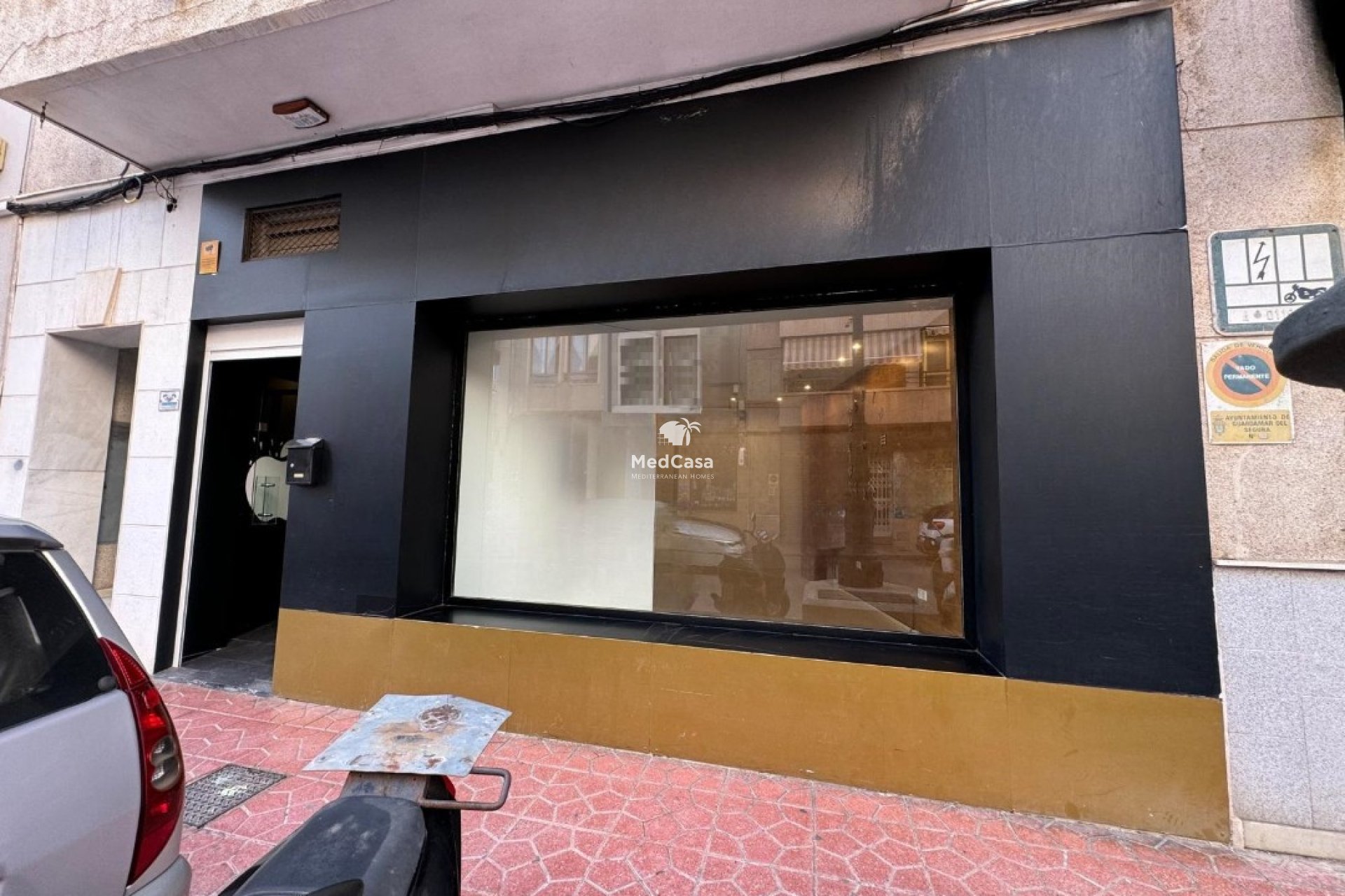 Resale - Commercial -
Guardamar del Segura - Guardamar