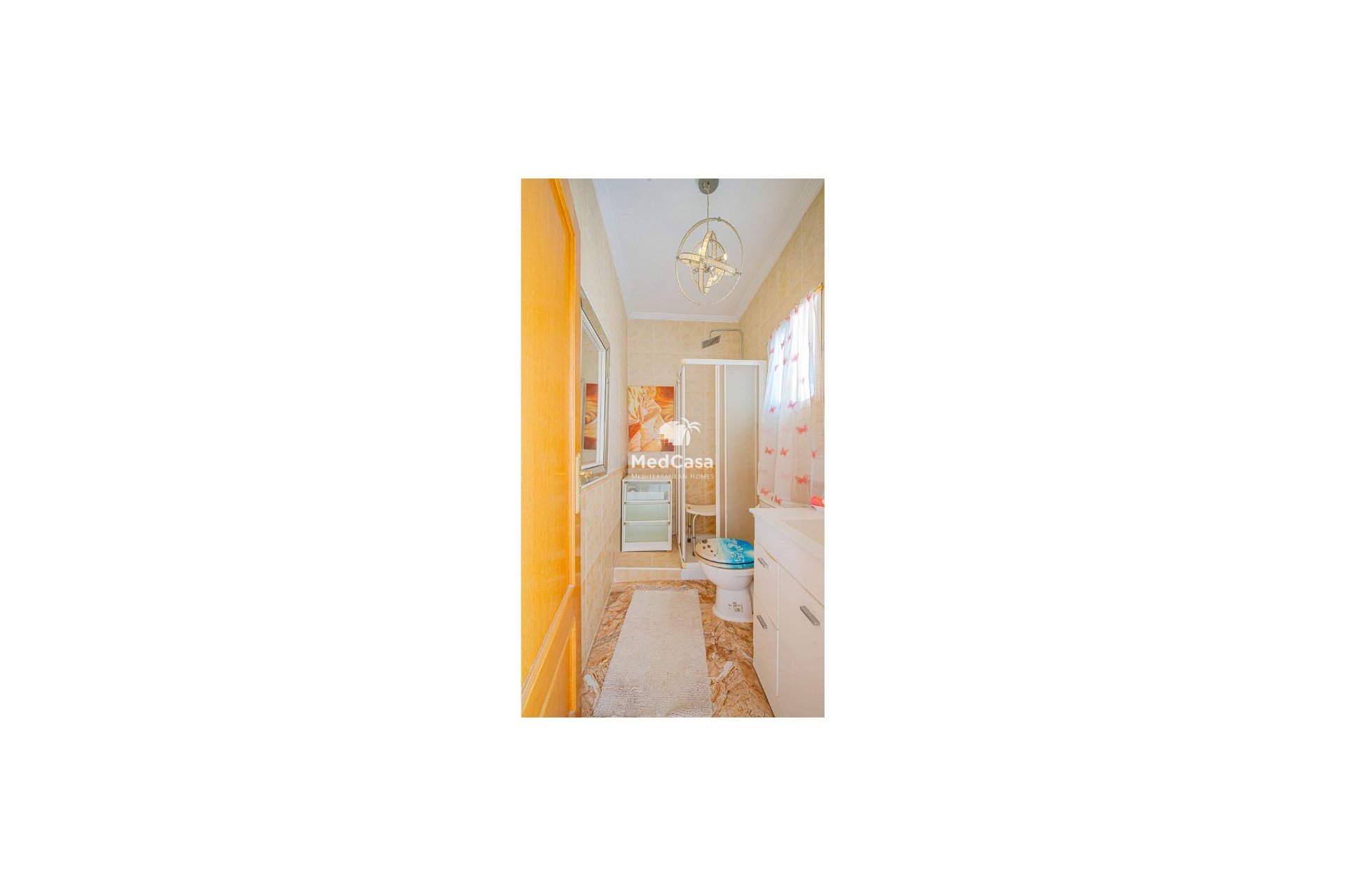 Resale - Corner Townhouse -
Orihuela Costa - Punta Prima
