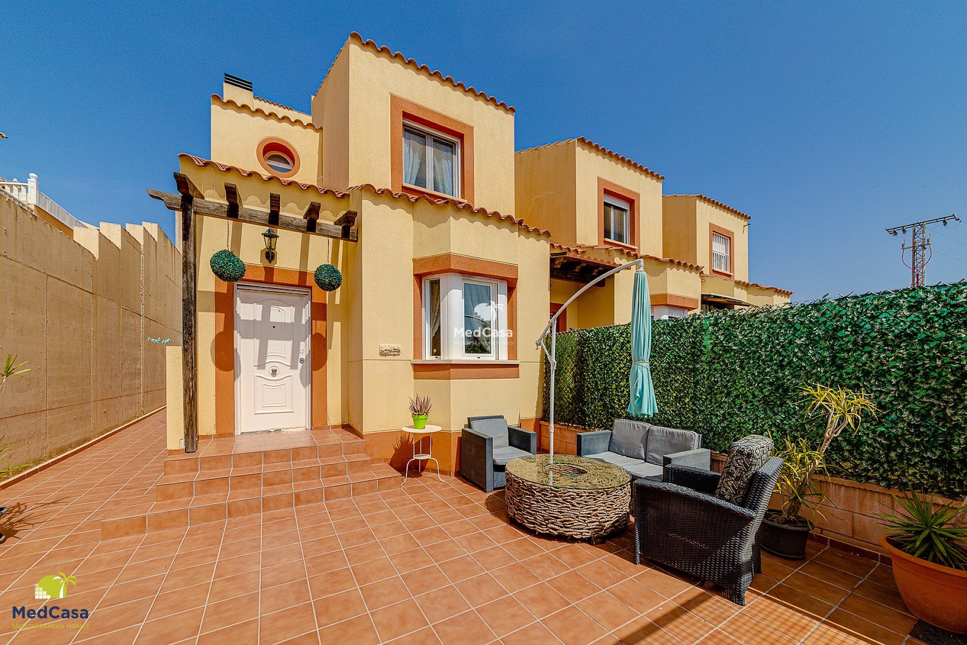 Resale - Corner Townhouse -
Orihuela Costa