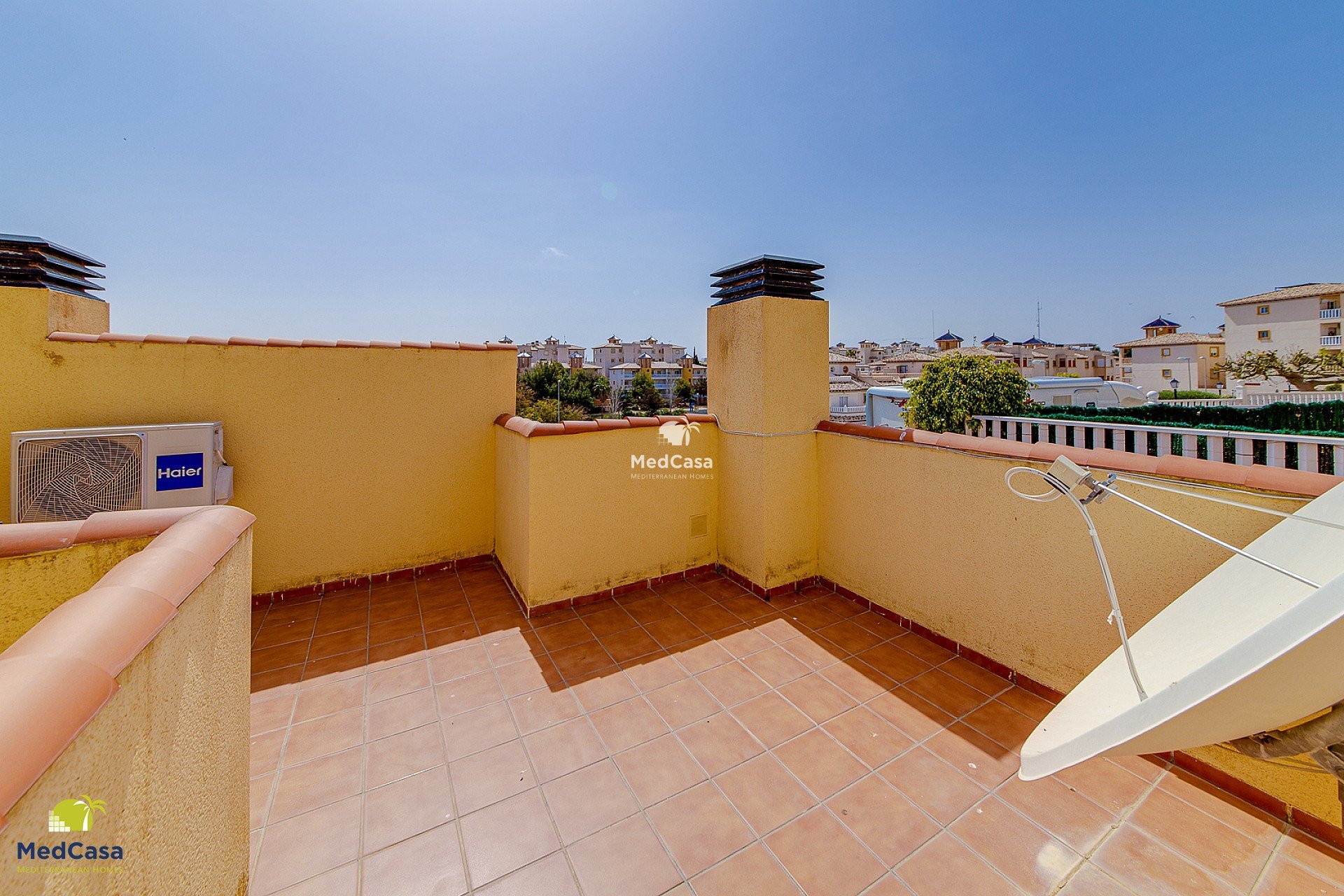 Resale - Corner Townhouse -
Orihuela Costa