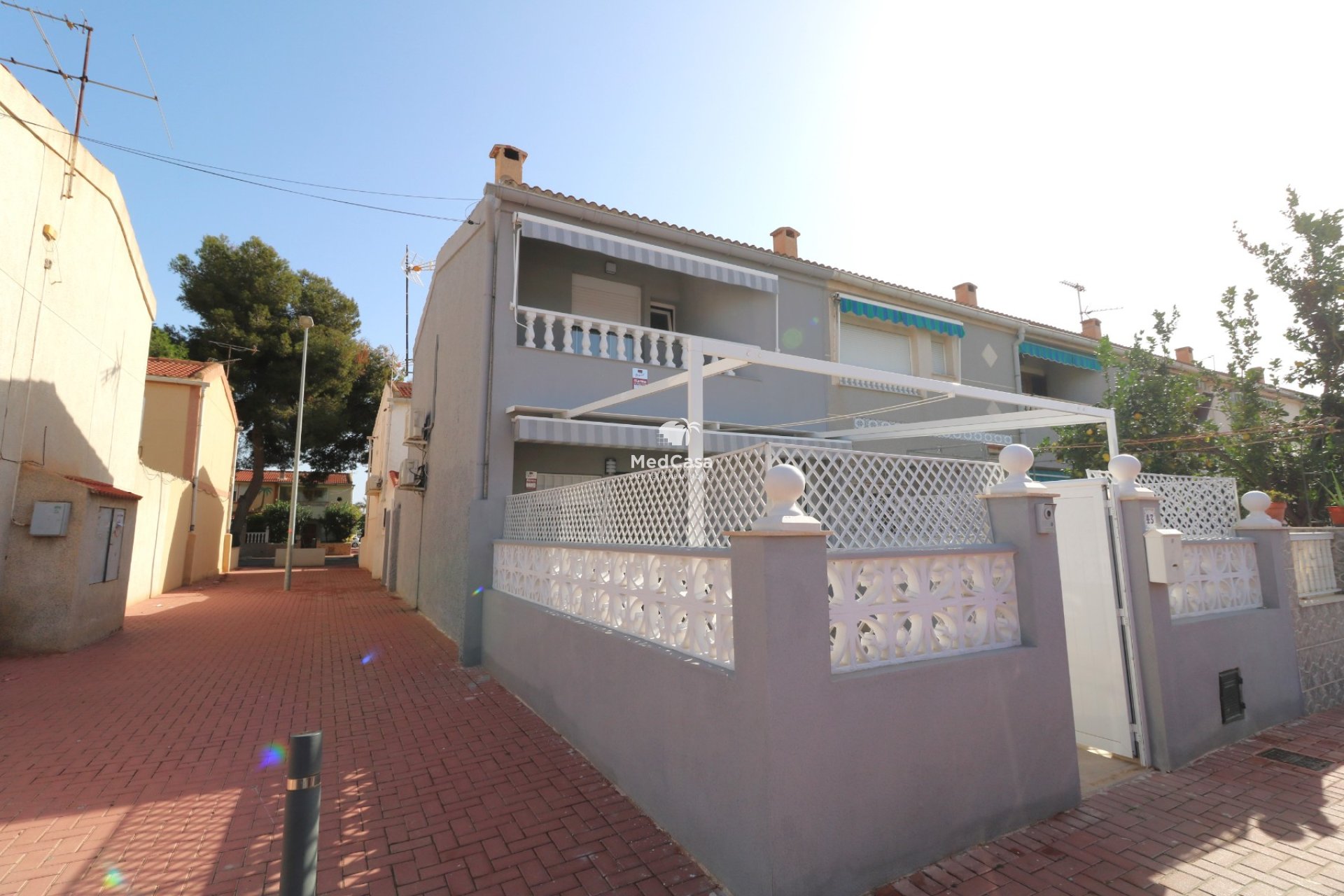 Resale - Corner Townhouse -
Torrevieja - El Acequión - Los Náufragos