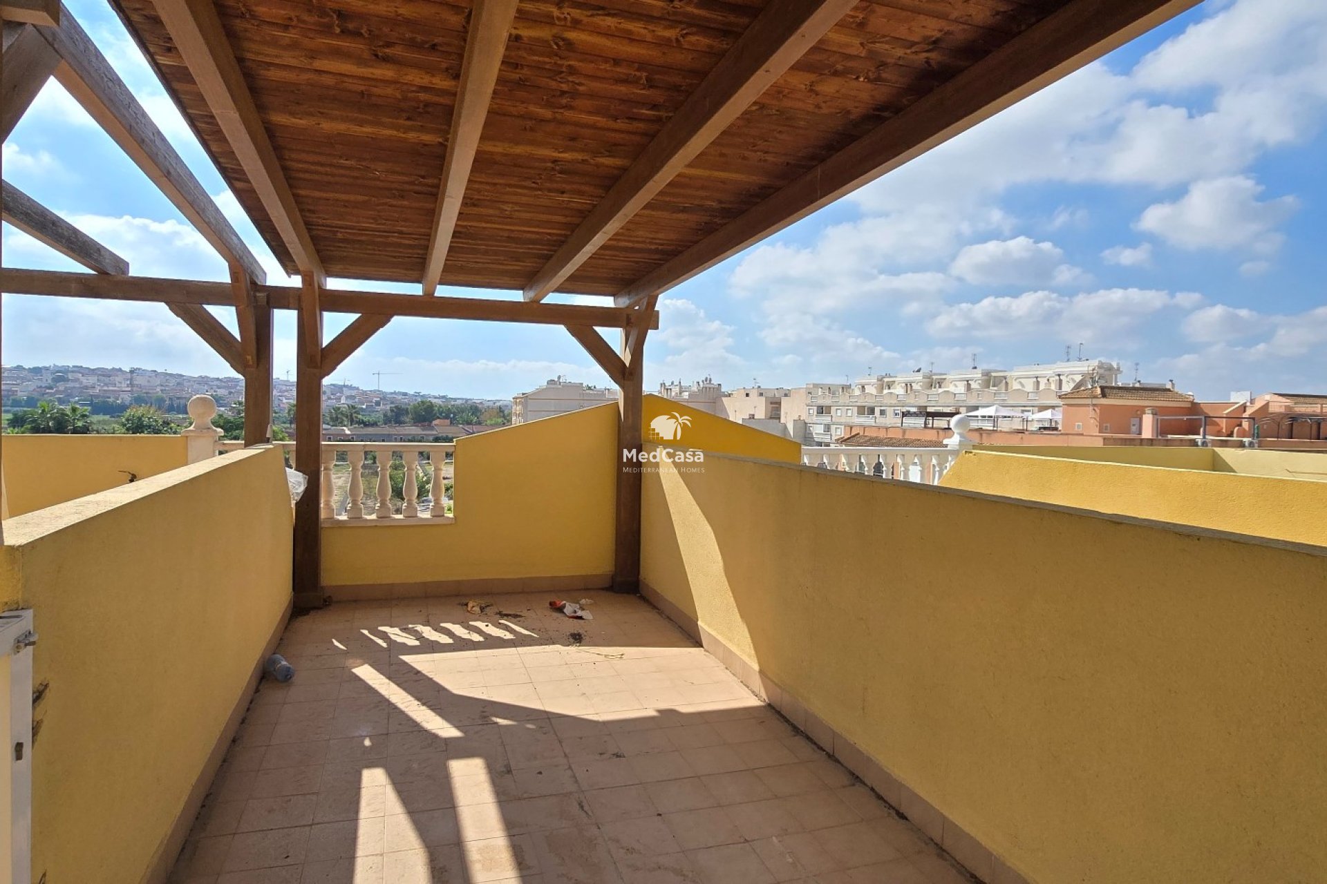 Resale - Ground floor apartment -
Formentera del Segura