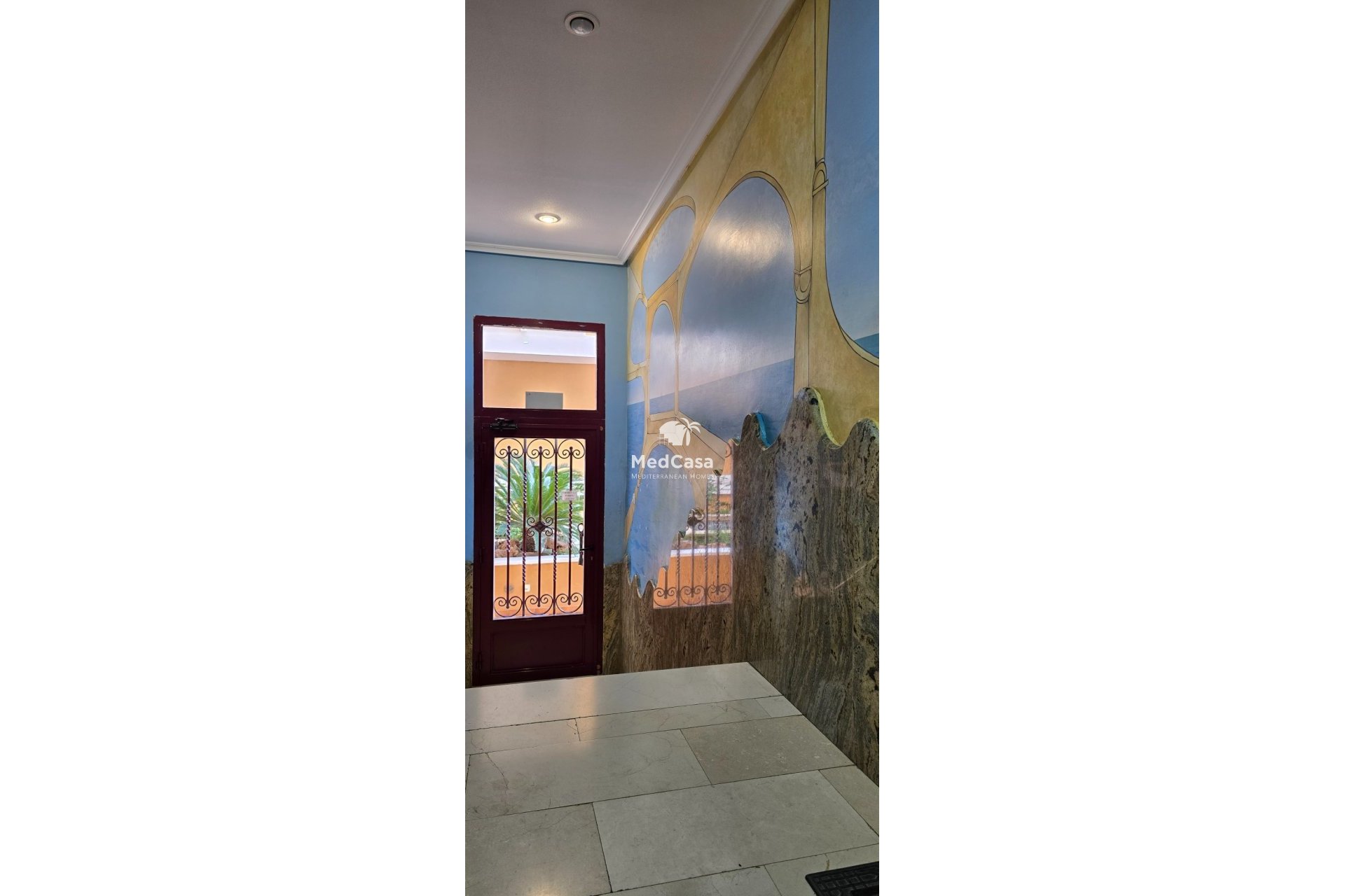 Resale - Ground floor apartment -
Formentera del Segura