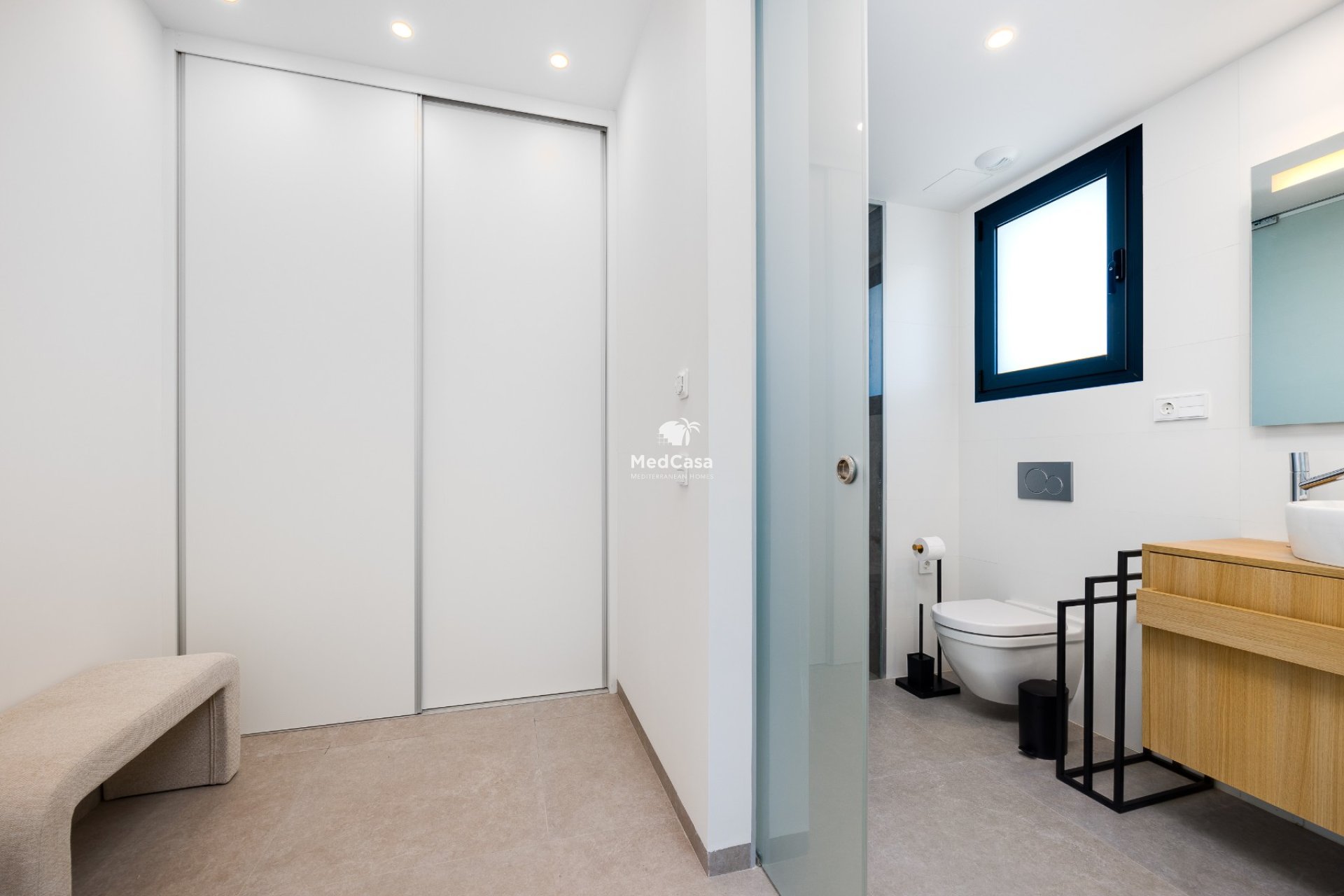 Resale - Ground floor apartment -
Golf Las Colinas