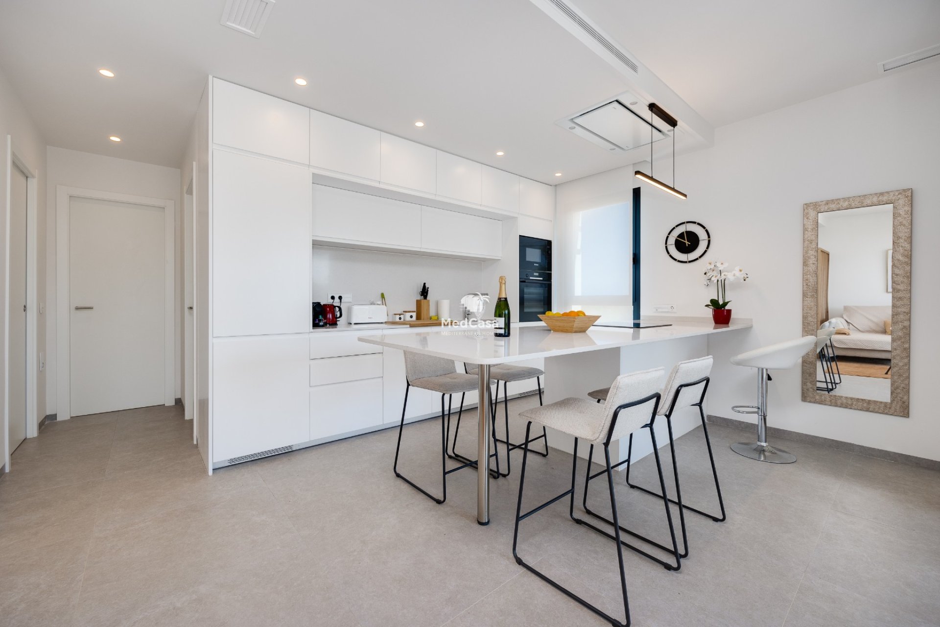 Resale - Ground floor apartment -
Golf Las Colinas