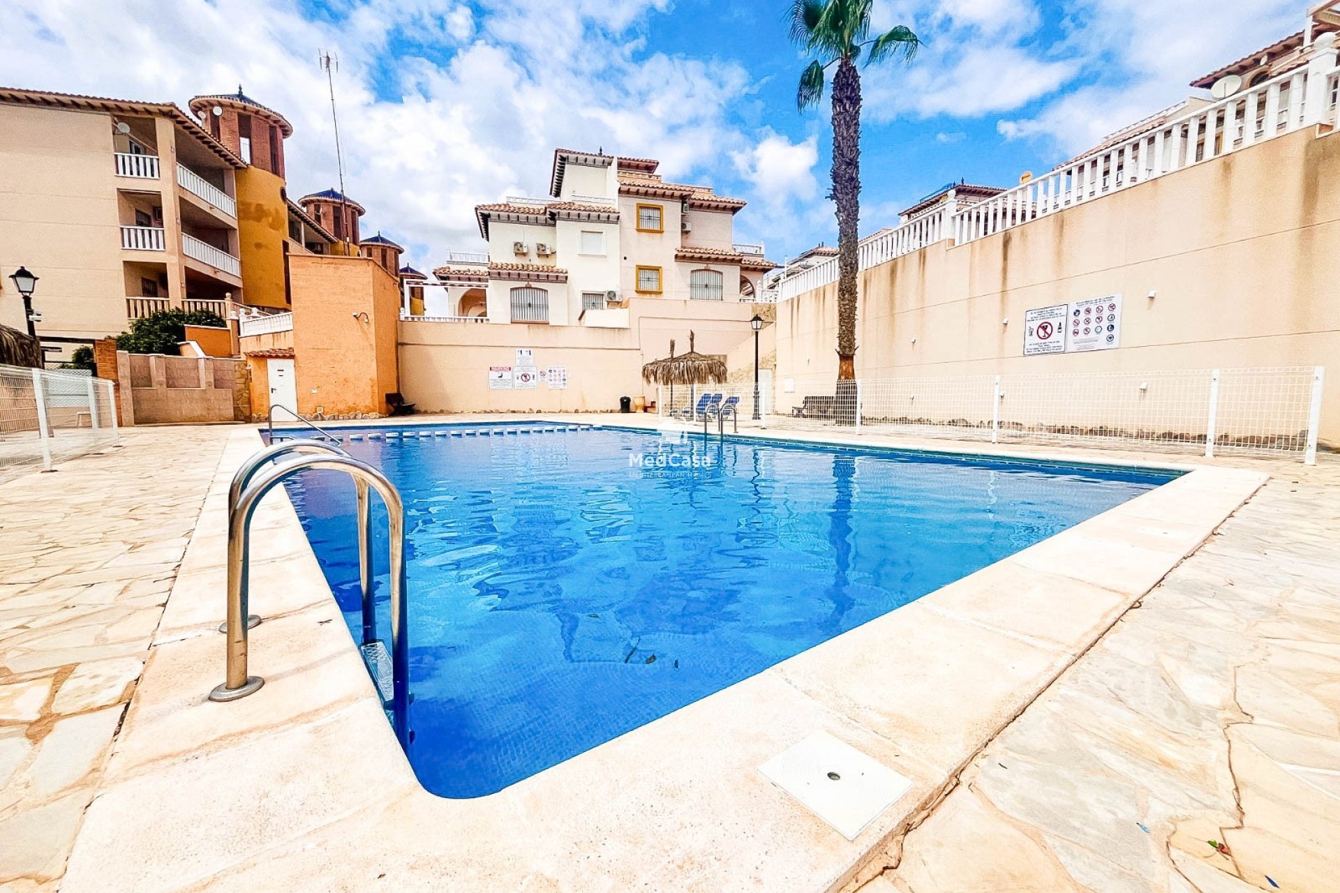 Resale - Ground floor apartment -
Orihuela Costa - Cabo Roig