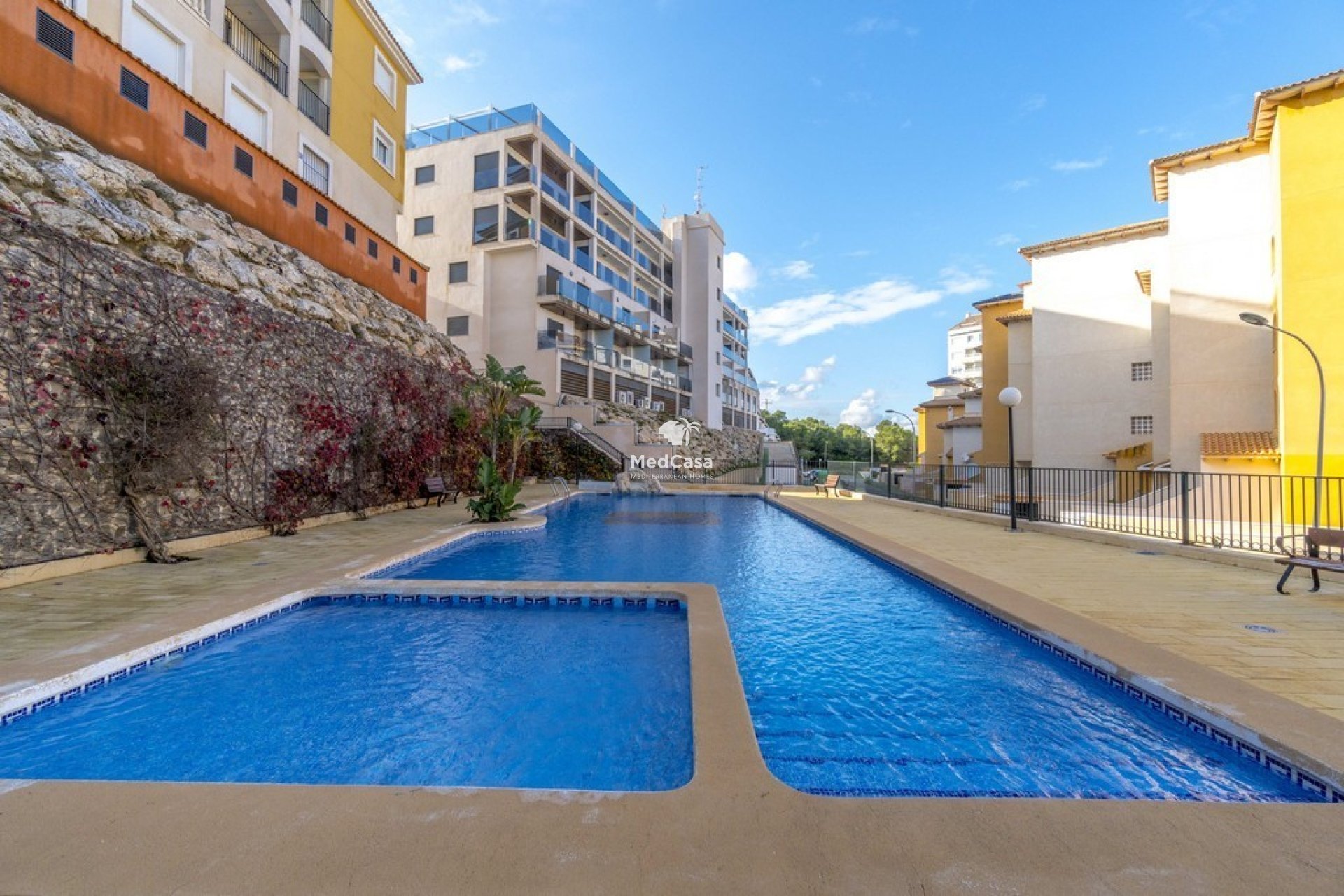 Resale - Ground floor apartment -
Orihuela Costa - Campoamor