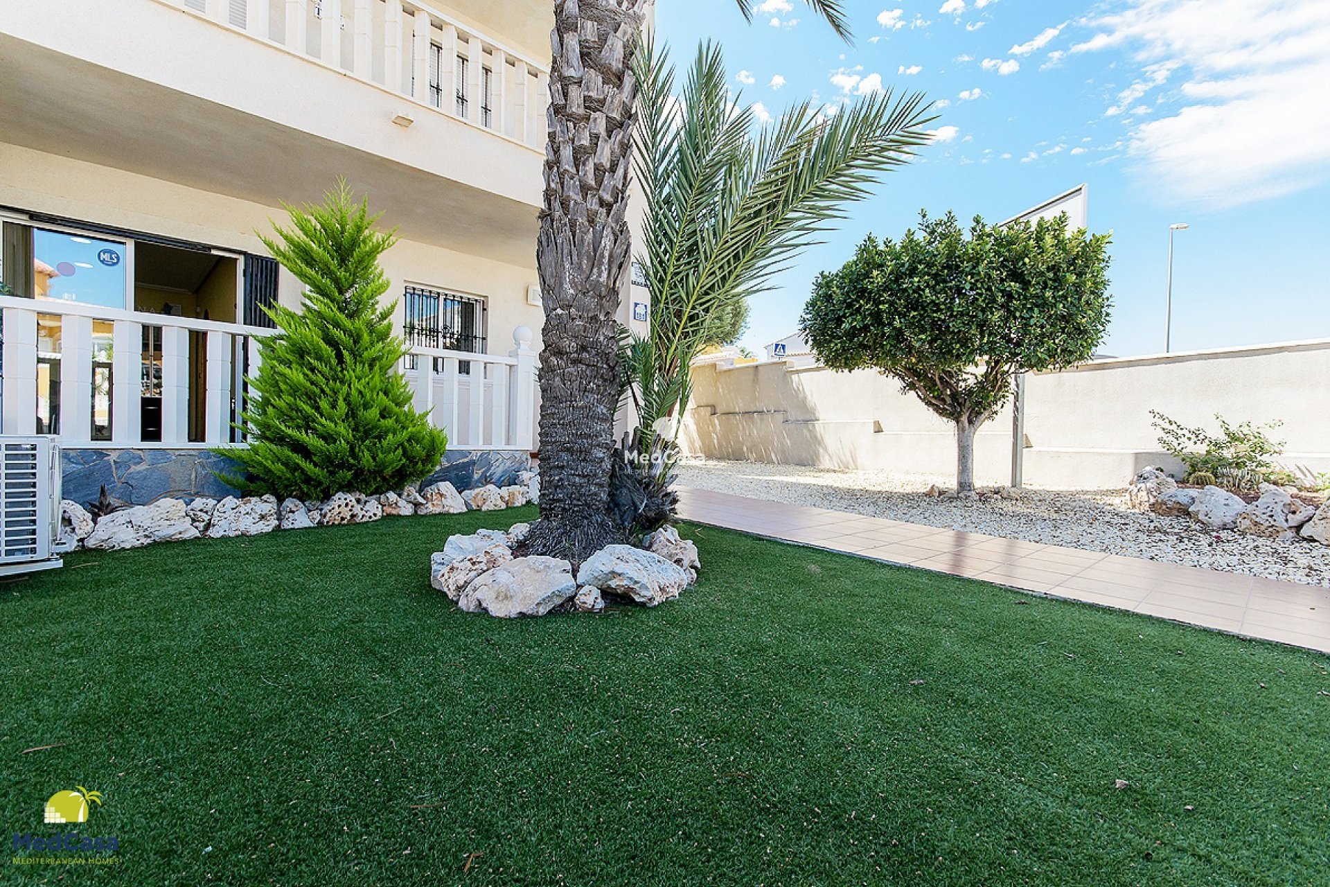 Resale - Ground floor apartment -
Orihuela Costa