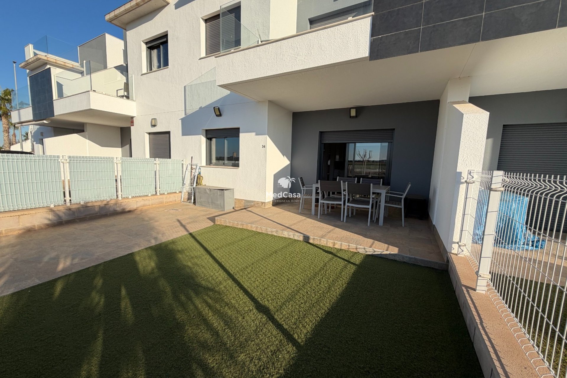 Resale - Ground floor apartment -
Pilar de la Horadada