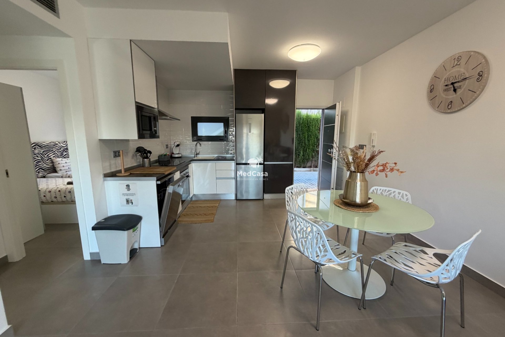 Resale - Ground floor apartment -
Pilar de la Horadada