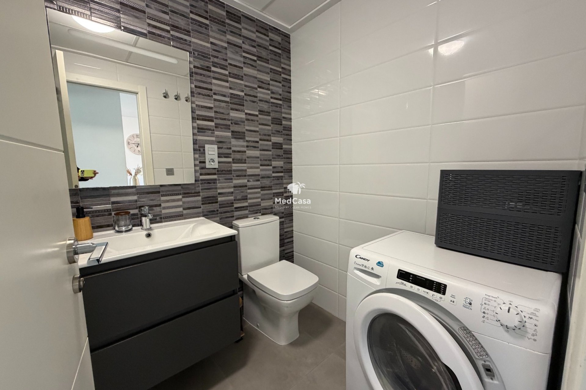 Resale - Ground floor apartment -
Pilar de la Horadada