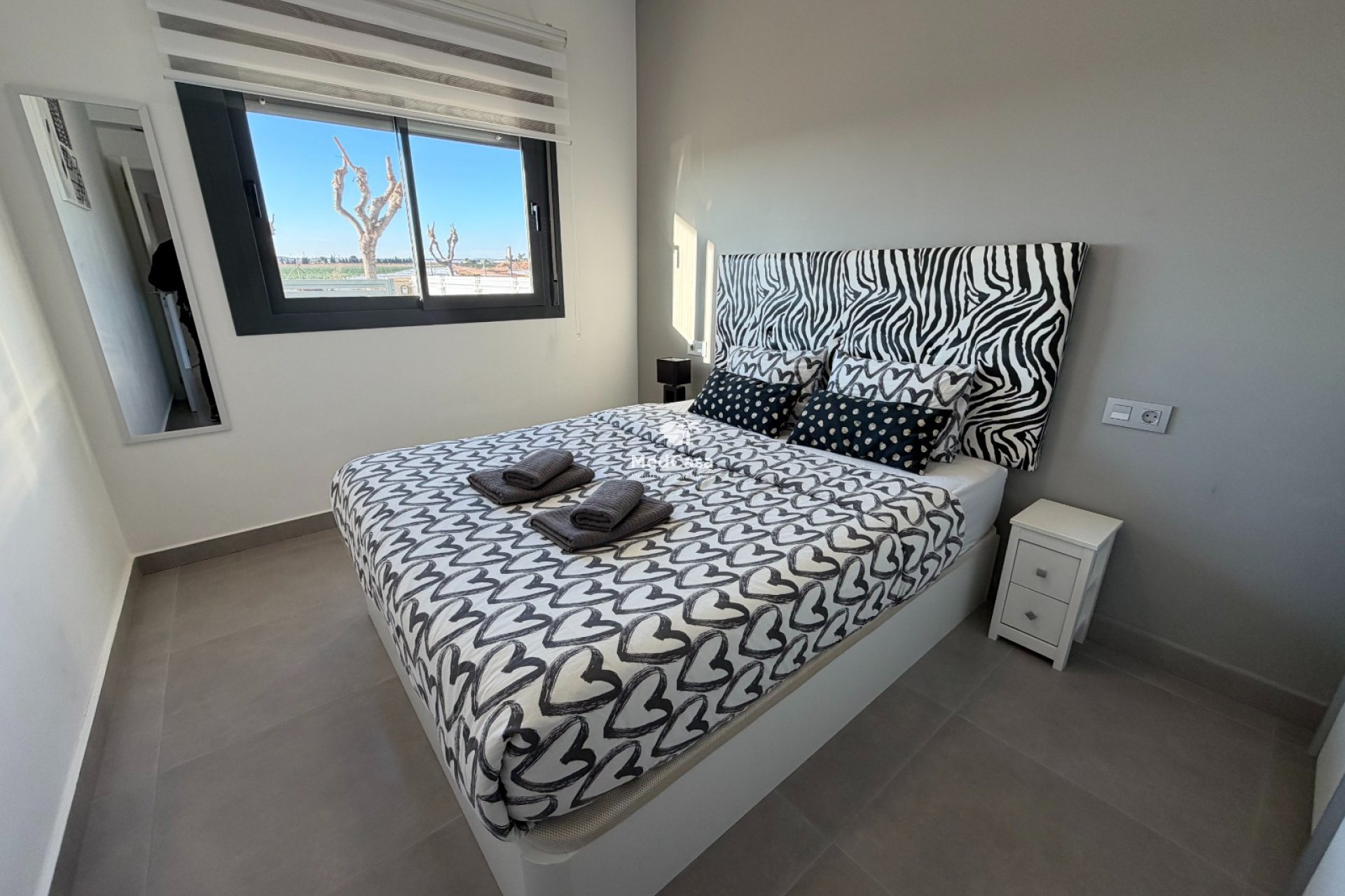 Resale - Ground floor apartment -
Pilar de la Horadada