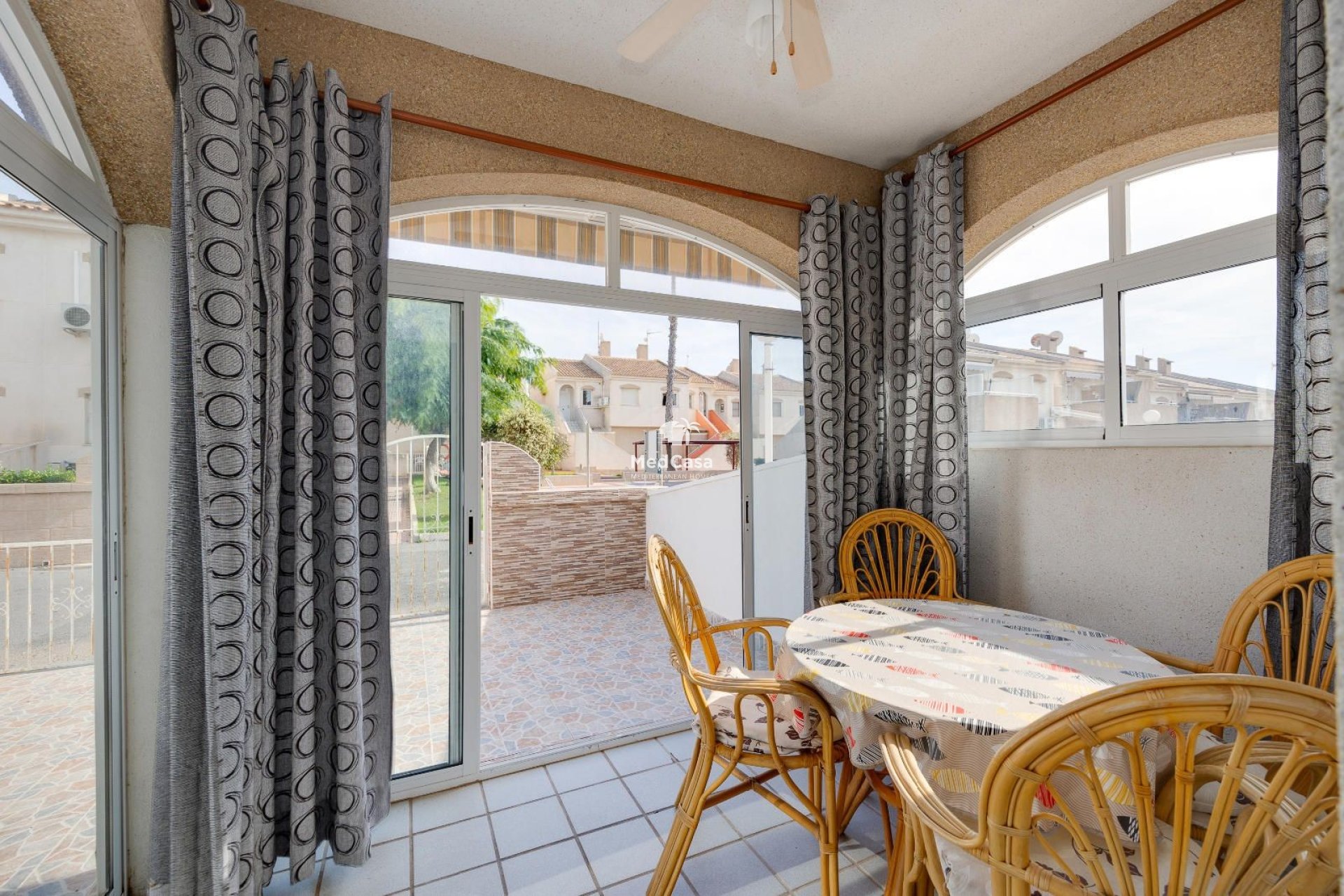 Resale - Ground floor apartment -
Torrevieja - Nueva Torrevieja - Aguas Nuevas