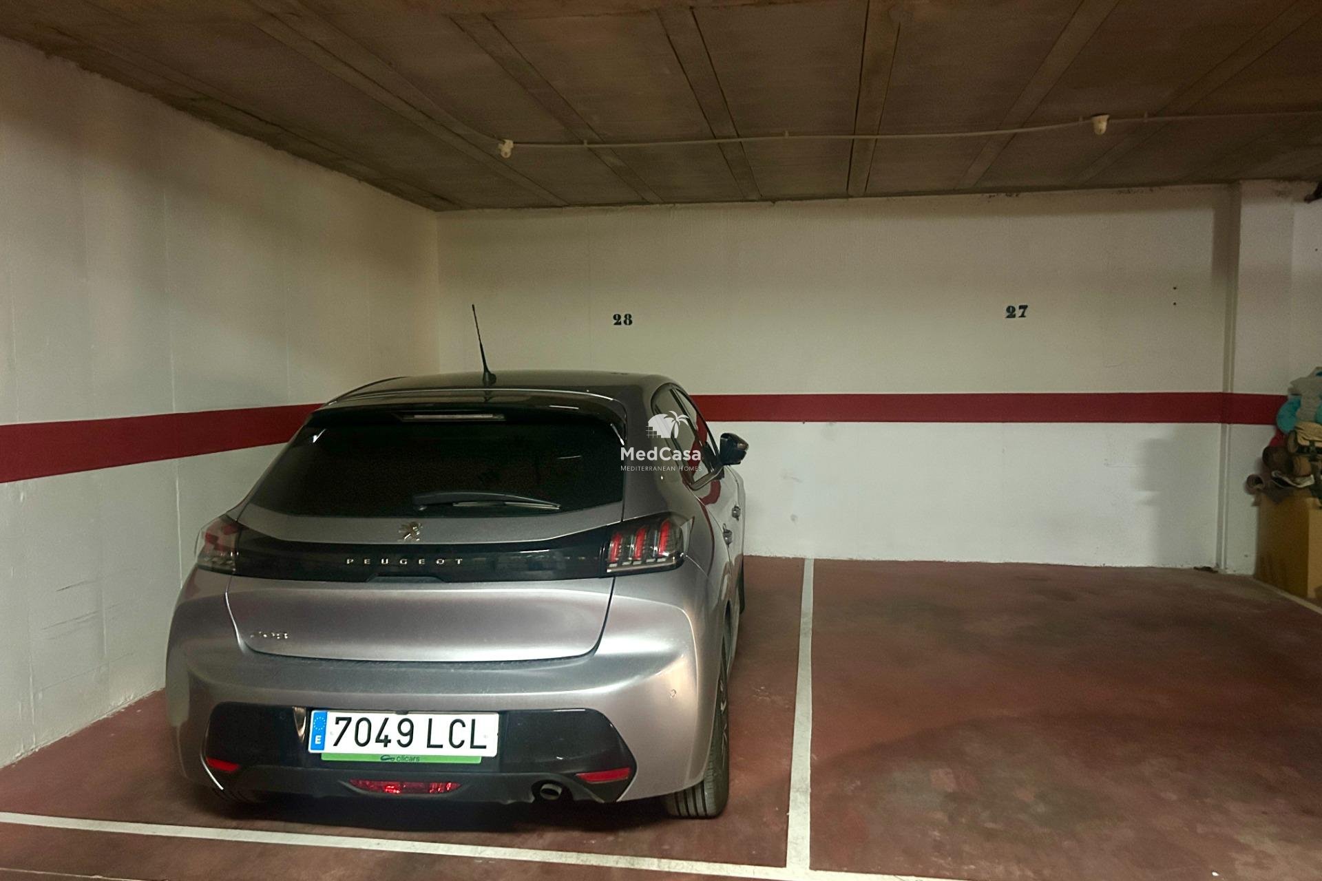 Resale - Parking -
Dehesa de campoamor - Altos de campoamor