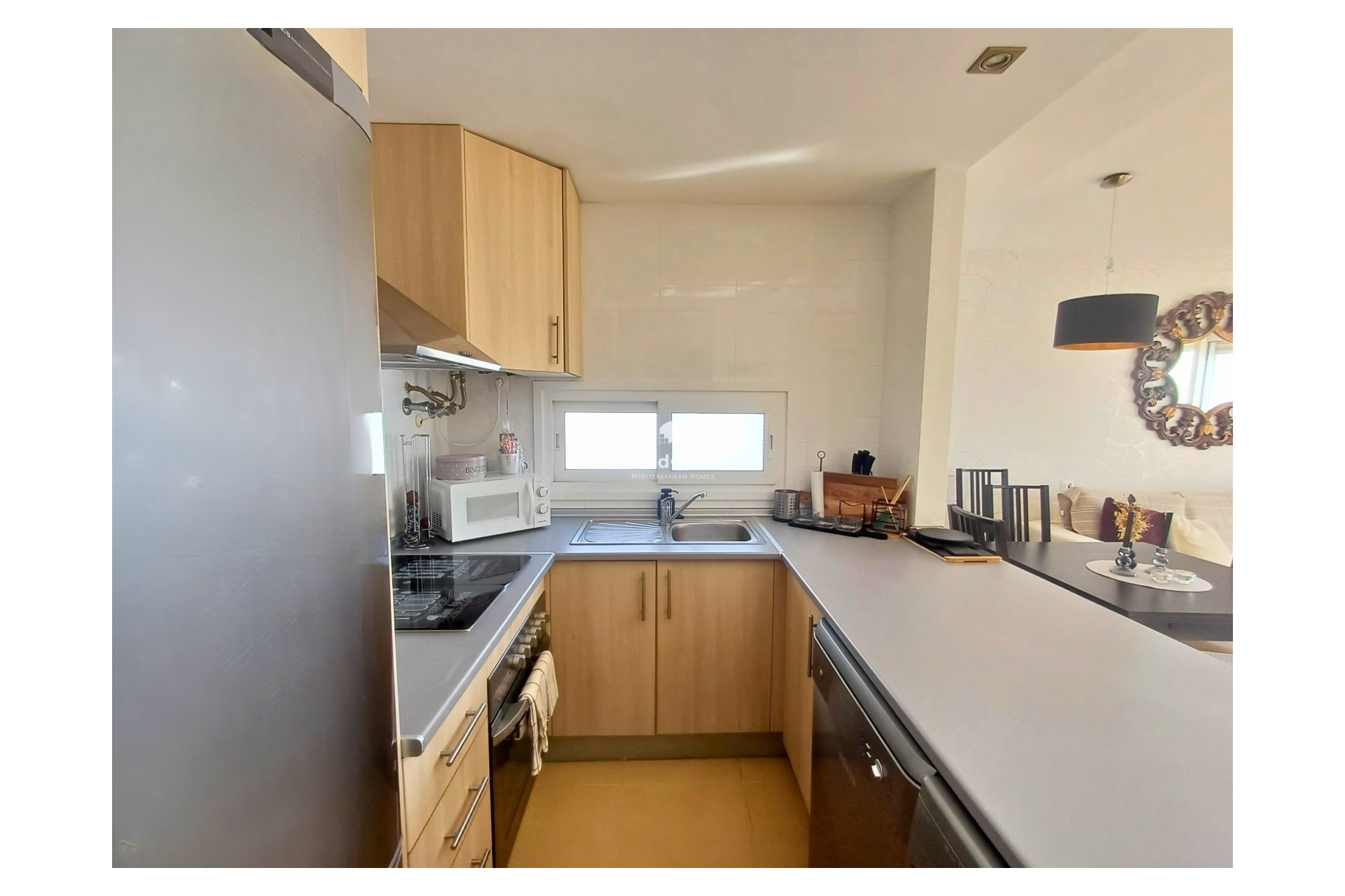 Resale - Penthouse -
Roldan