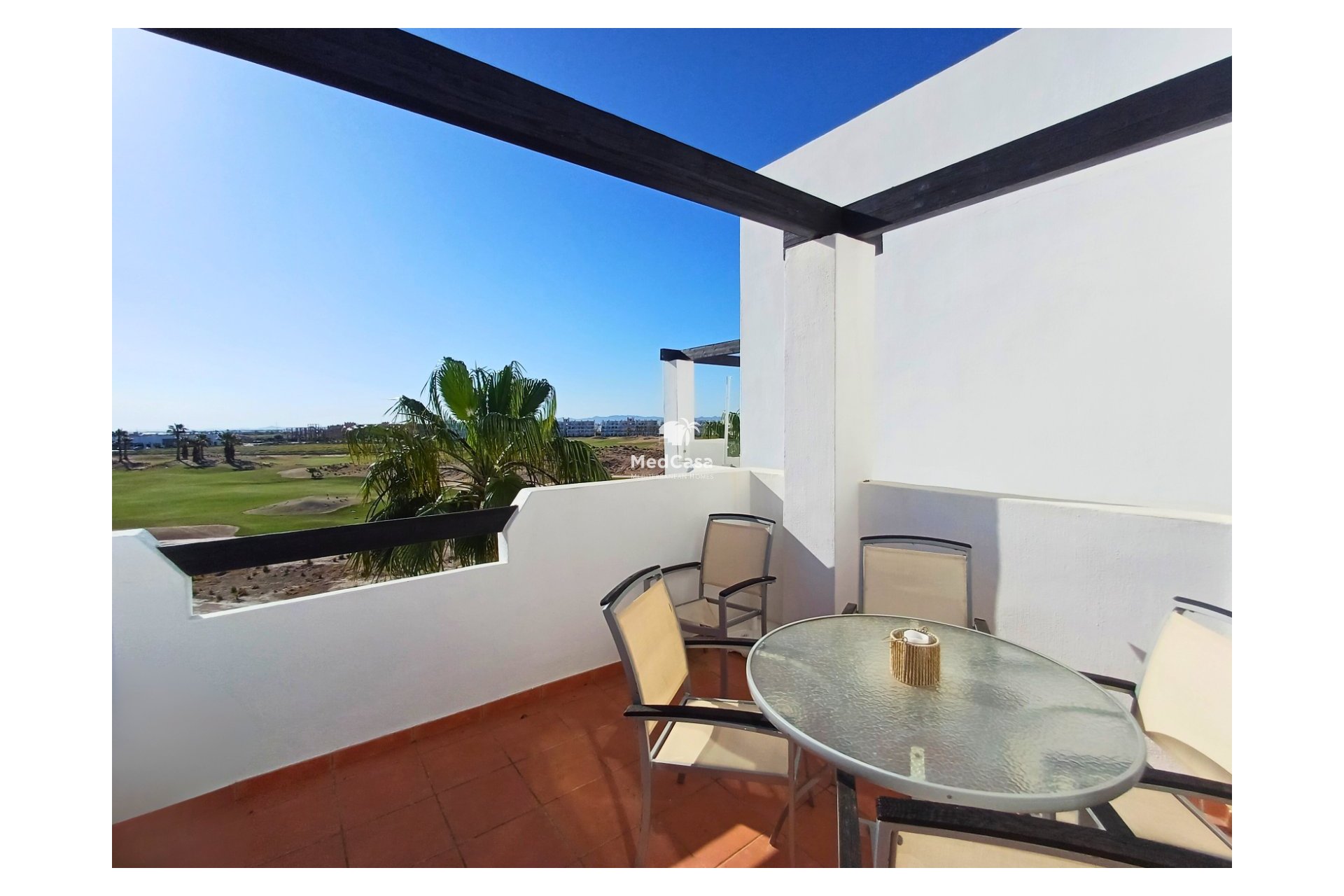 Resale - Penthouse -
Roldan