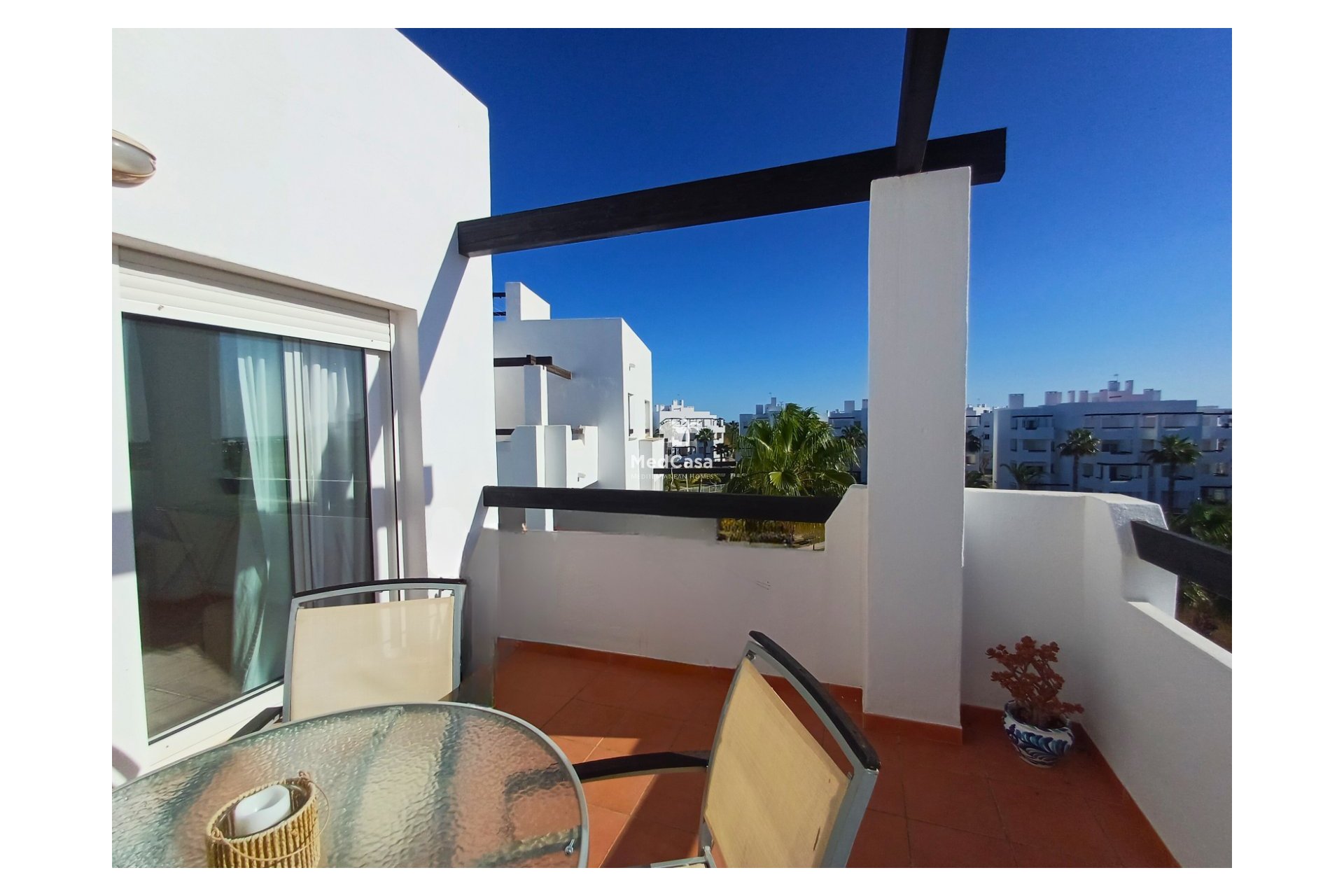 Resale - Penthouse -
Roldan