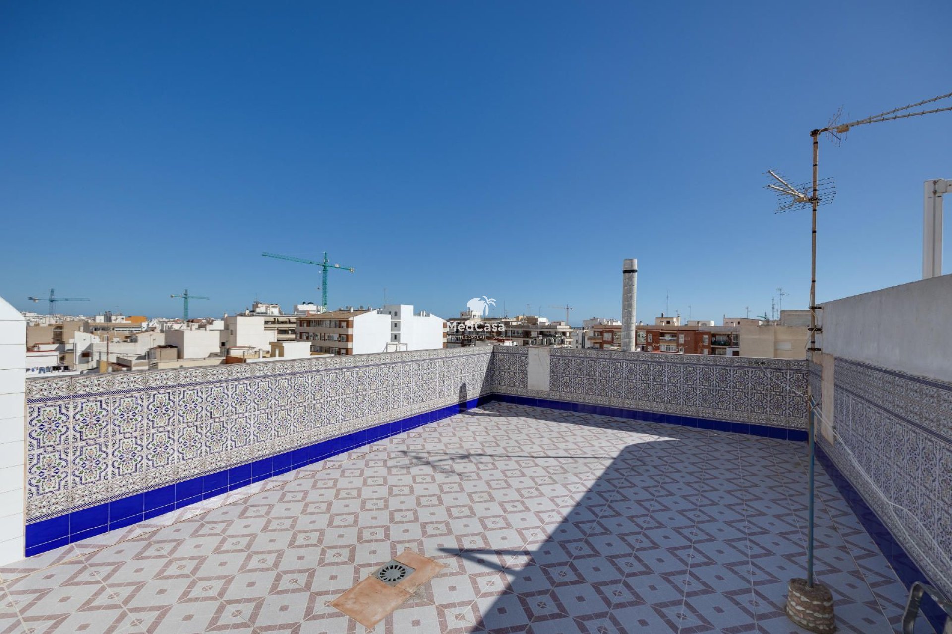 Resale - Penthouse -
Torrevieja - Centro