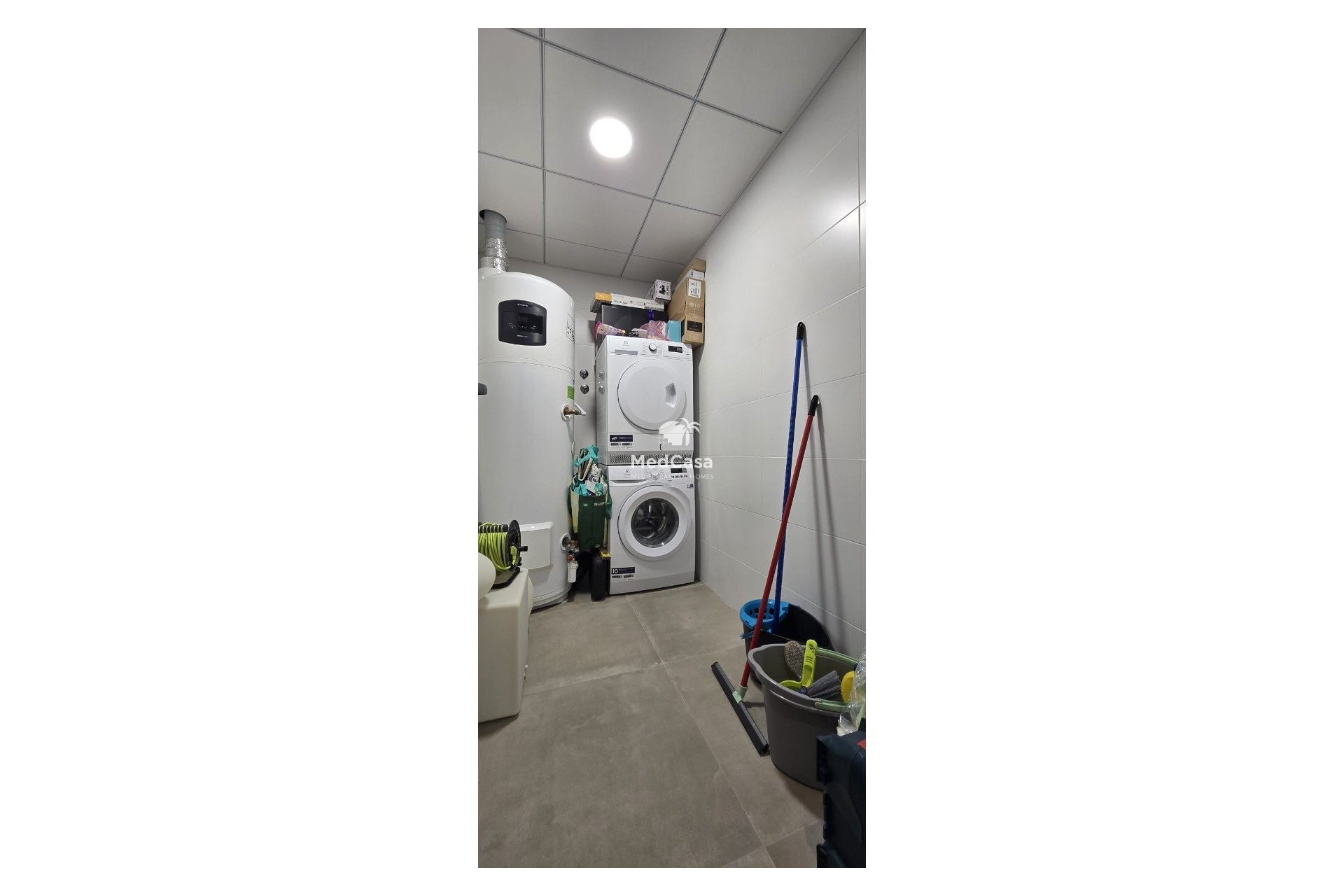 Resale - Semi detached  -
Dolores