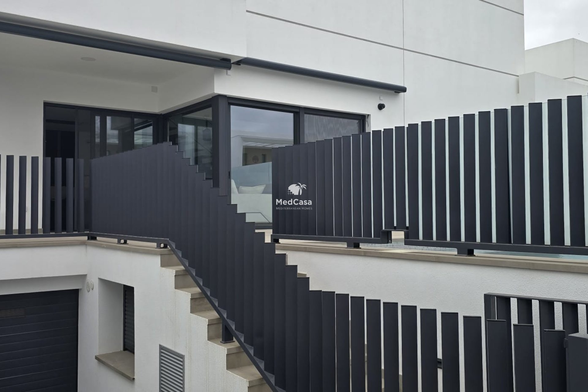 Resale - Semi detached  -
Dolores