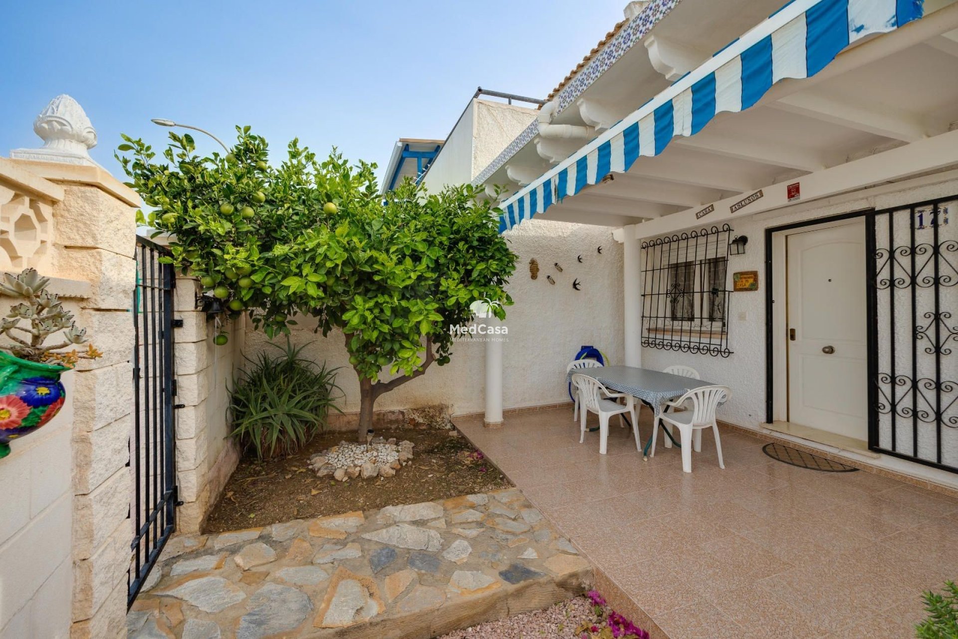Resale - Semi detached  -
Orihuela Costa - La Florida