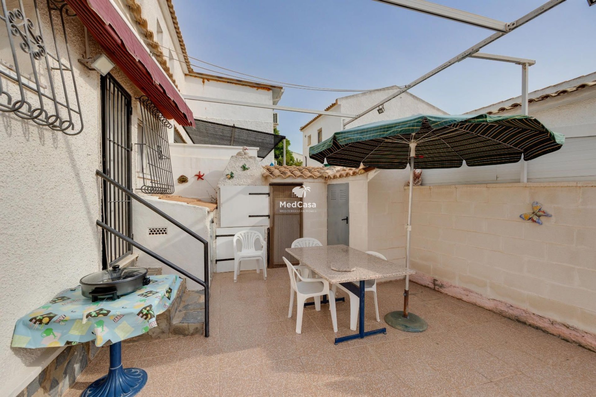 Resale - Semi detached  -
Orihuela Costa - La Florida