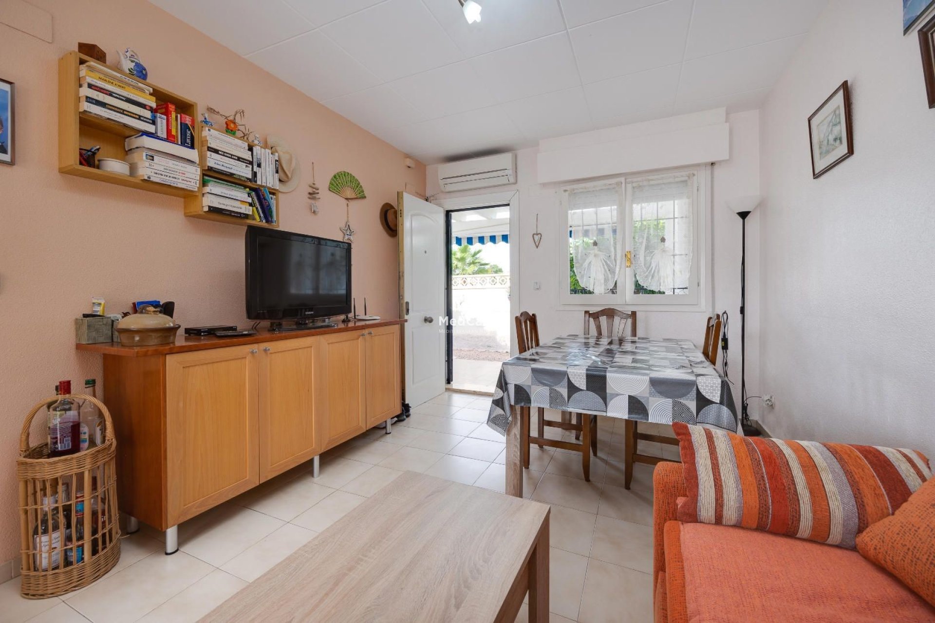 Resale - Semi detached  -
Orihuela Costa - La Florida