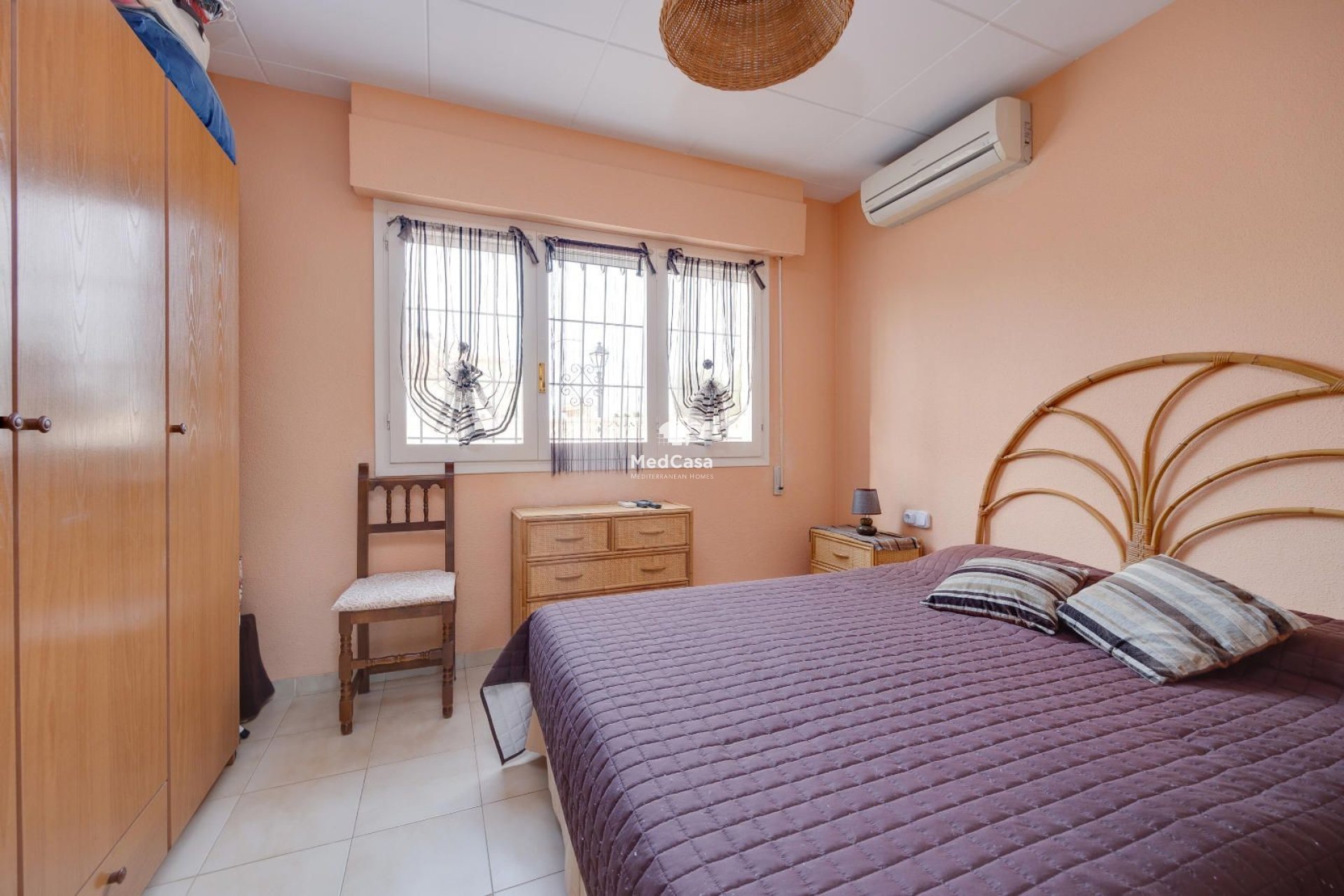 Resale - Semi detached  -
Orihuela Costa - La Florida