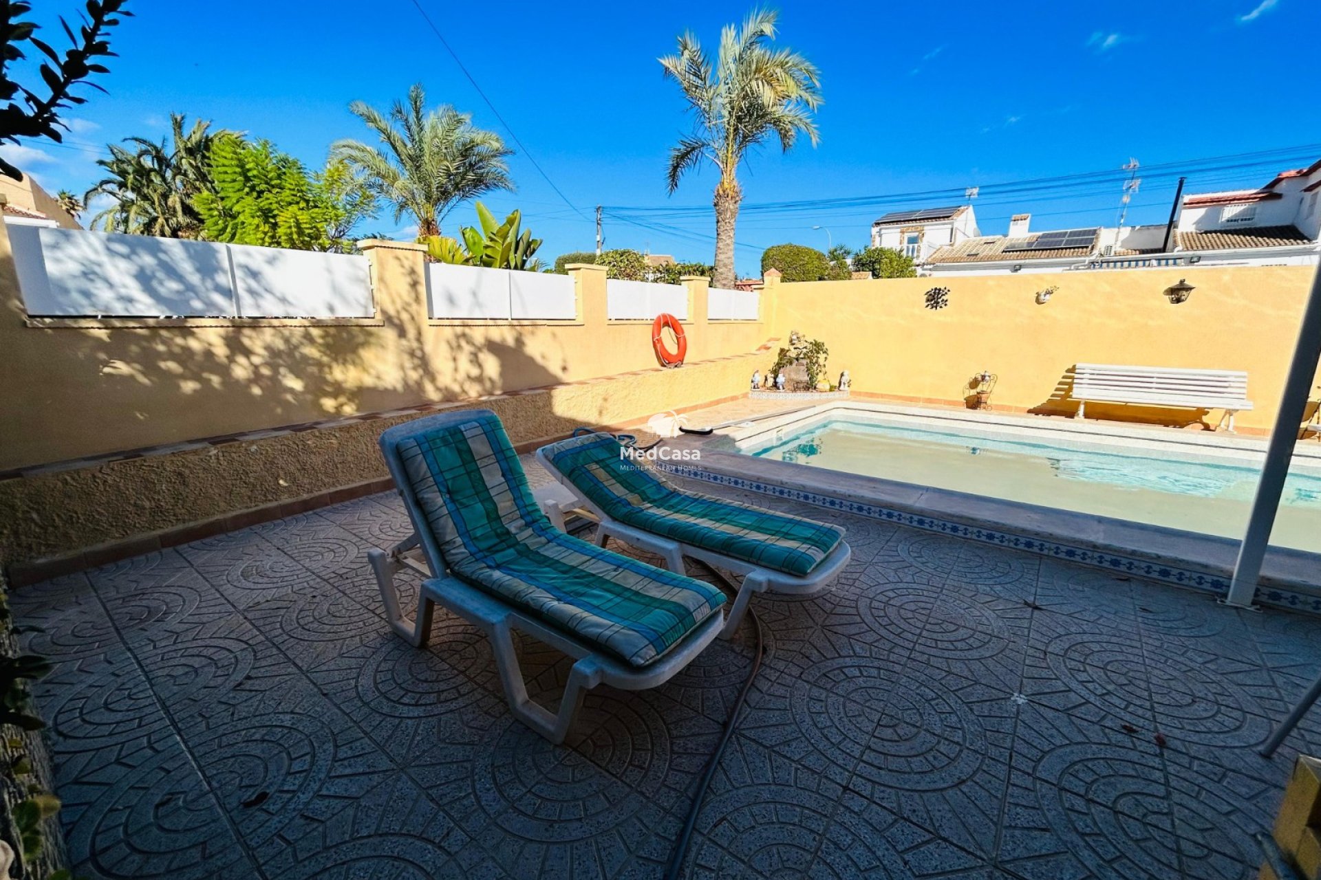 Resale - Semi - Detached Villa -
Torrevieja - San Luis