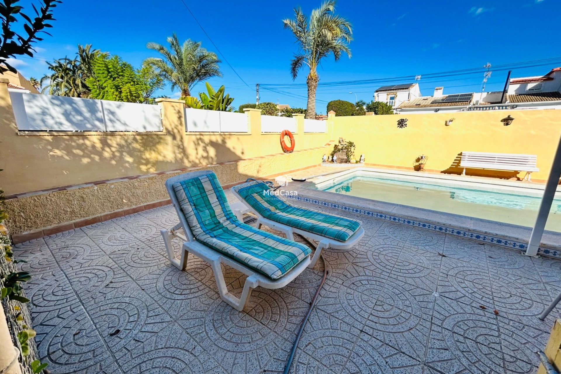 Resale - Semi - Detached Villa -
Torrevieja - San Luis