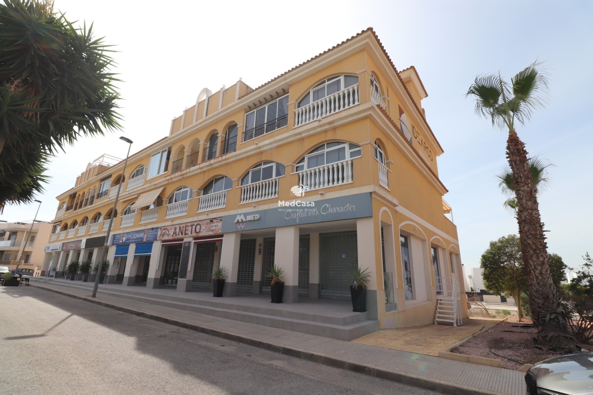 Resale - Townhouse -
Benijofar