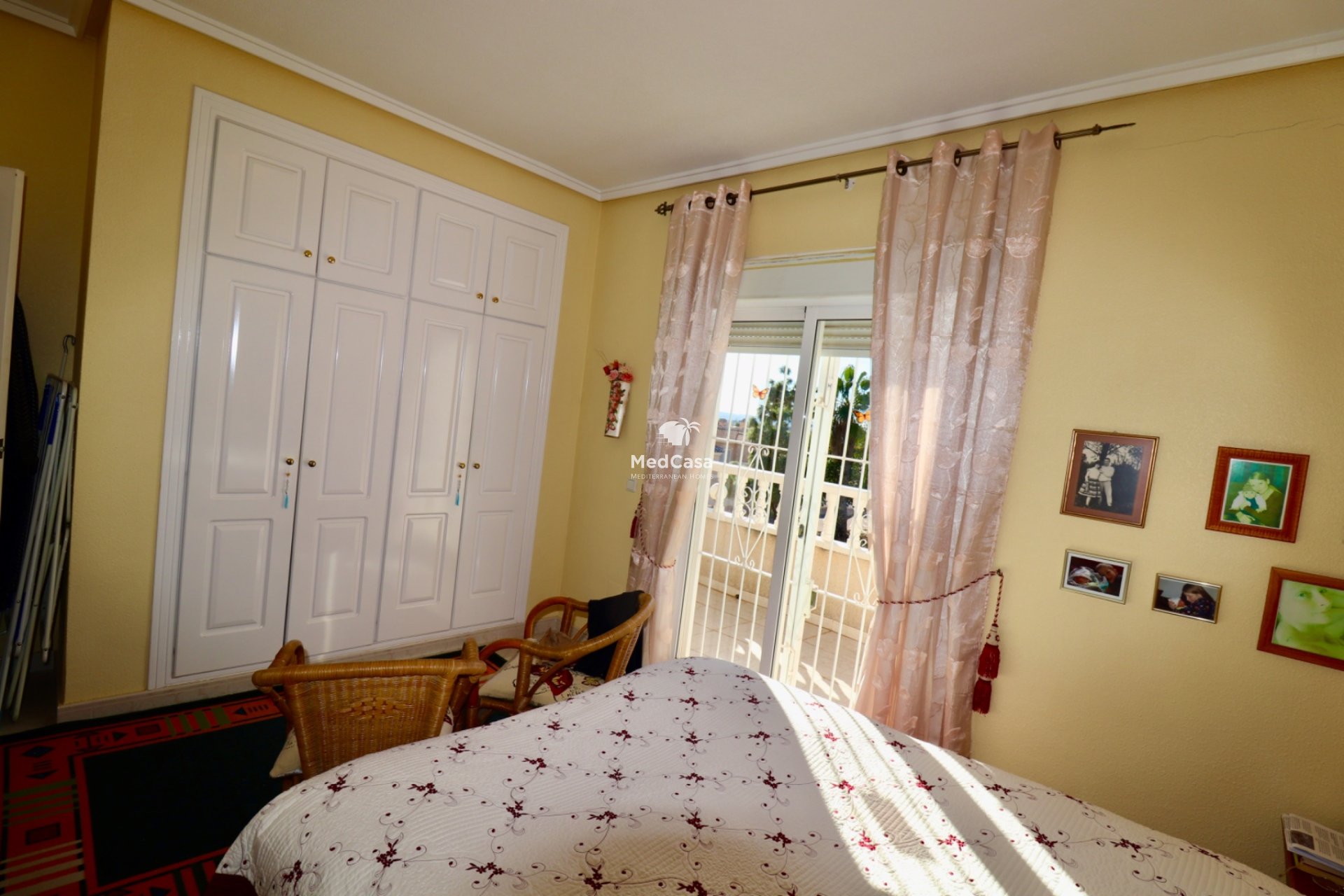 Resale - Townhouse -
Ciudad Quesada - Doña Pepa