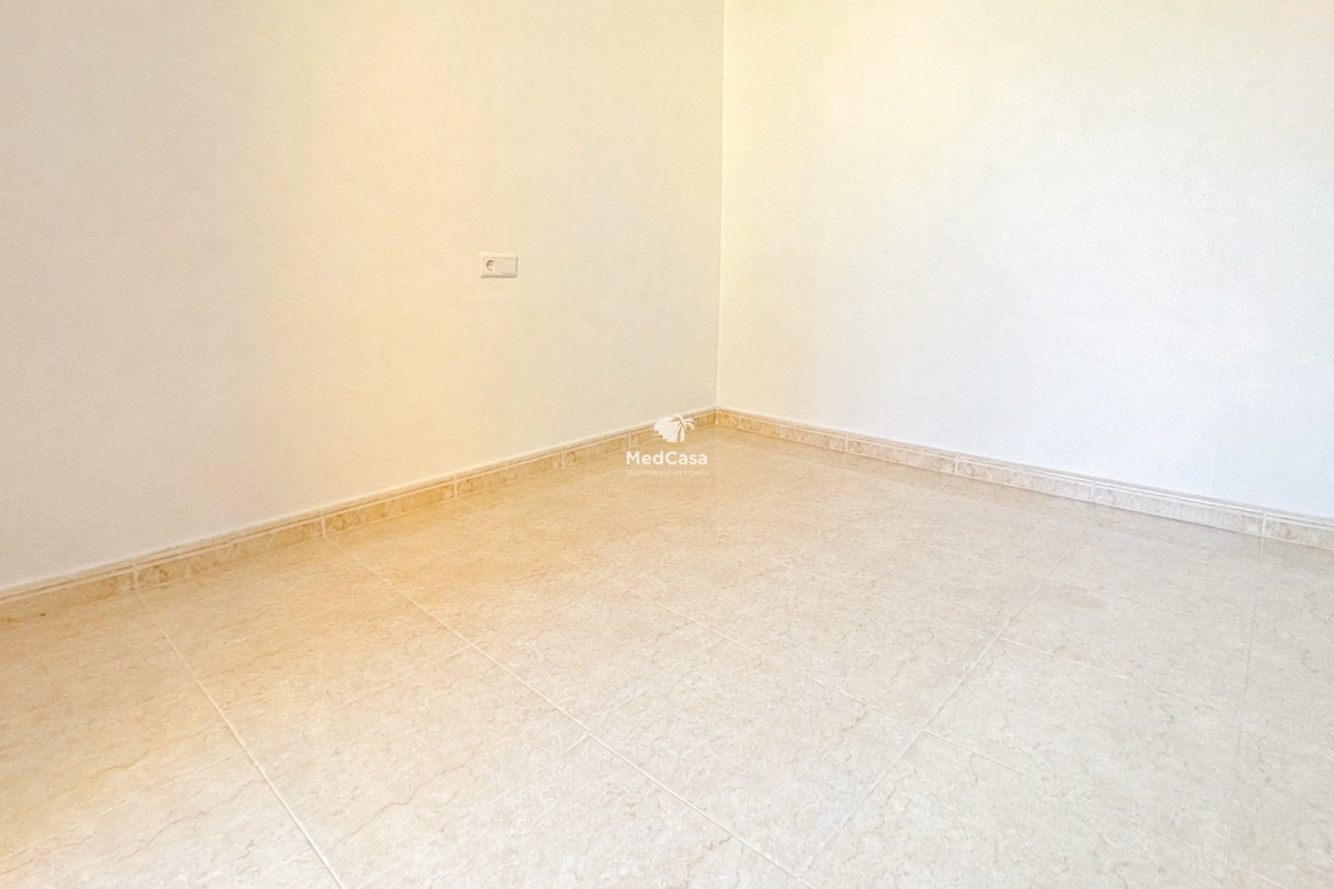 Resale - Townhouse -
Ciudad Quesada - Doña Pepa